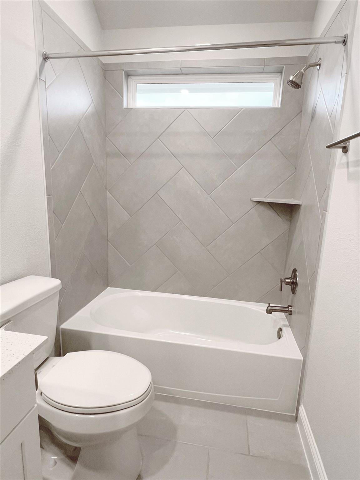 2306 Red Chip Ln Property Photo 22