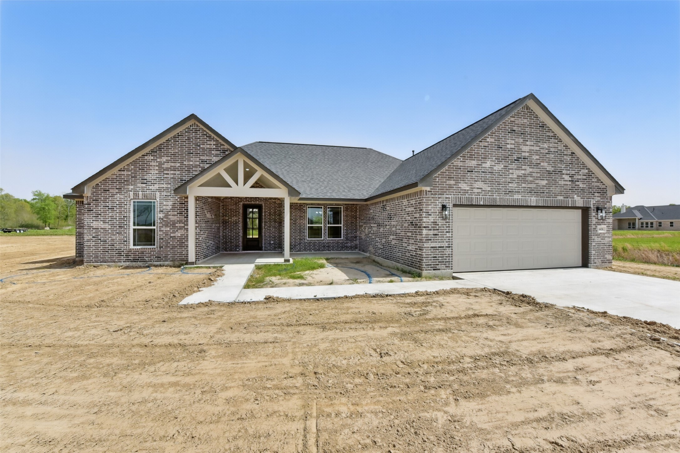 6426 Blackhawk Dr Property Photo