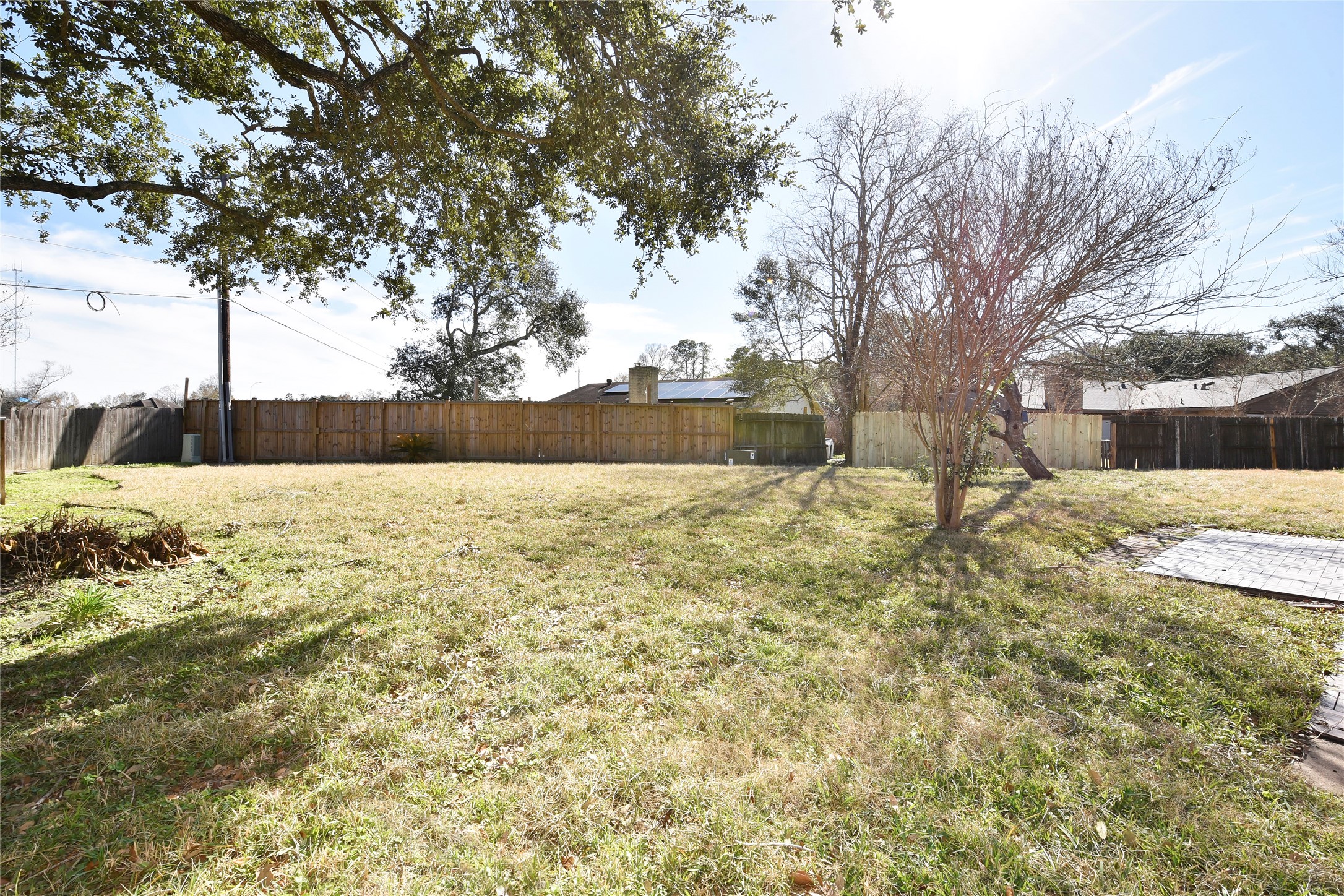 2207 Woodglen Drive Property Photo 25
