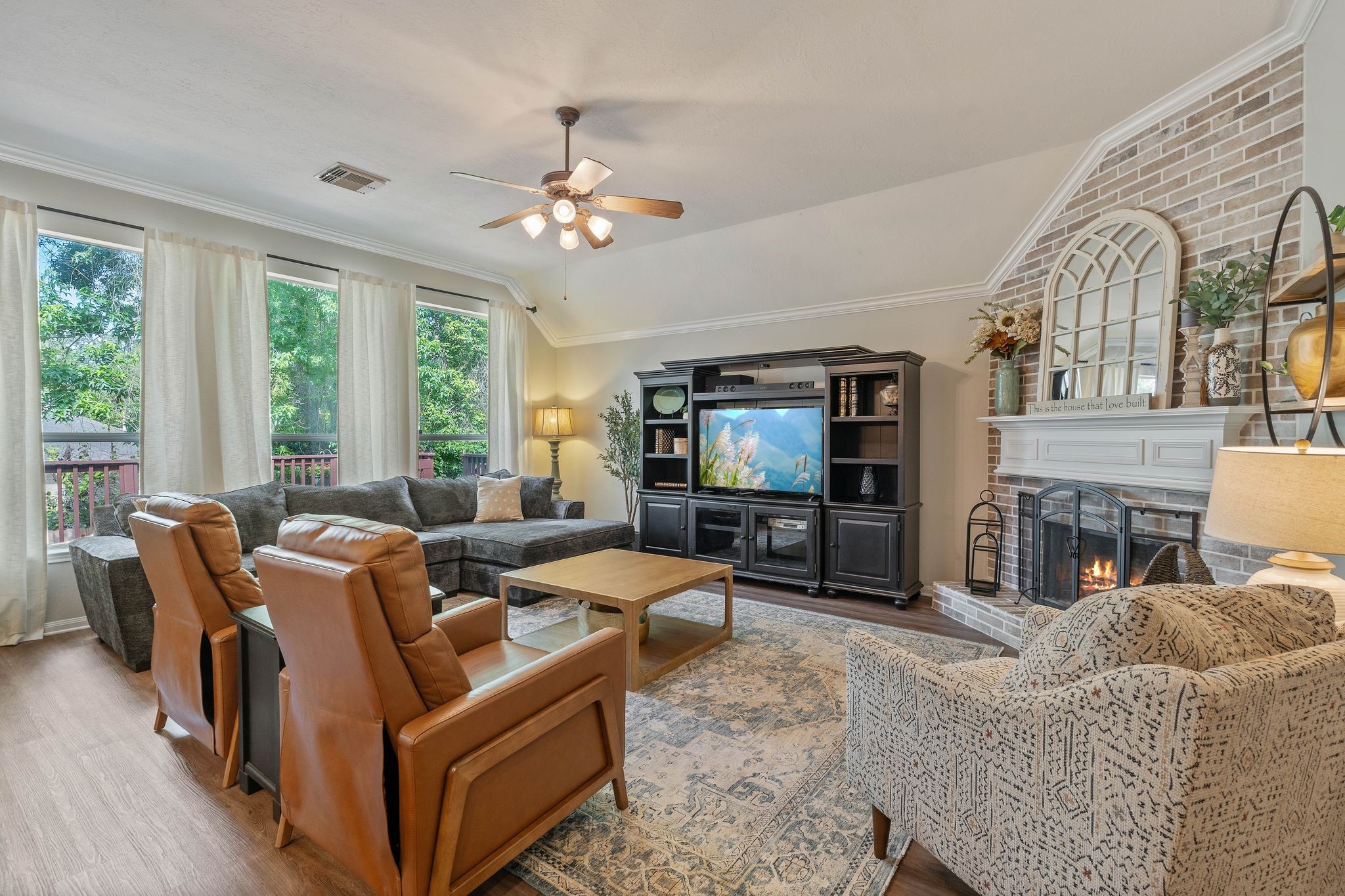 2504 N Yorkchase Lane Property Photo 11