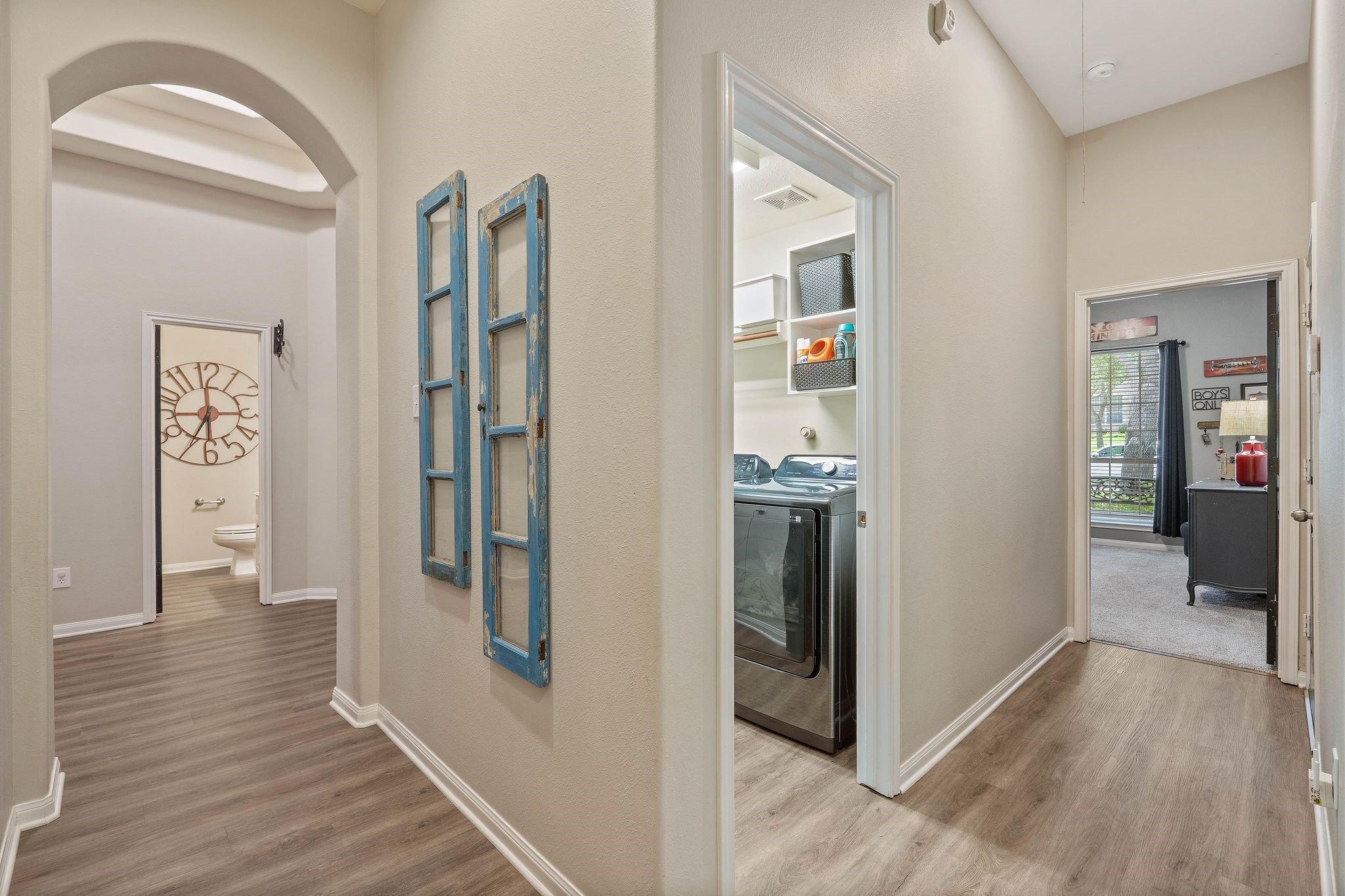 2504 N Yorkchase Lane Property Photo 24