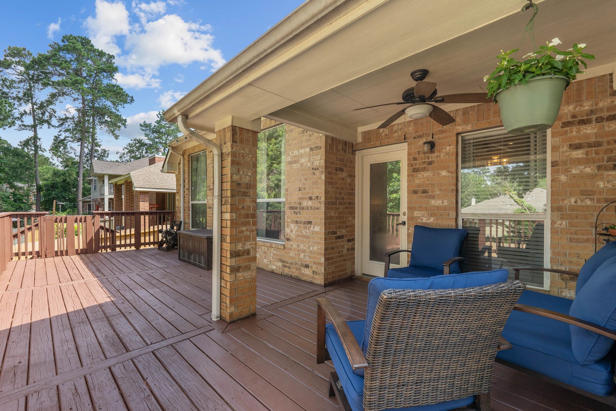 2504 N Yorkchase Lane Property Photo 33