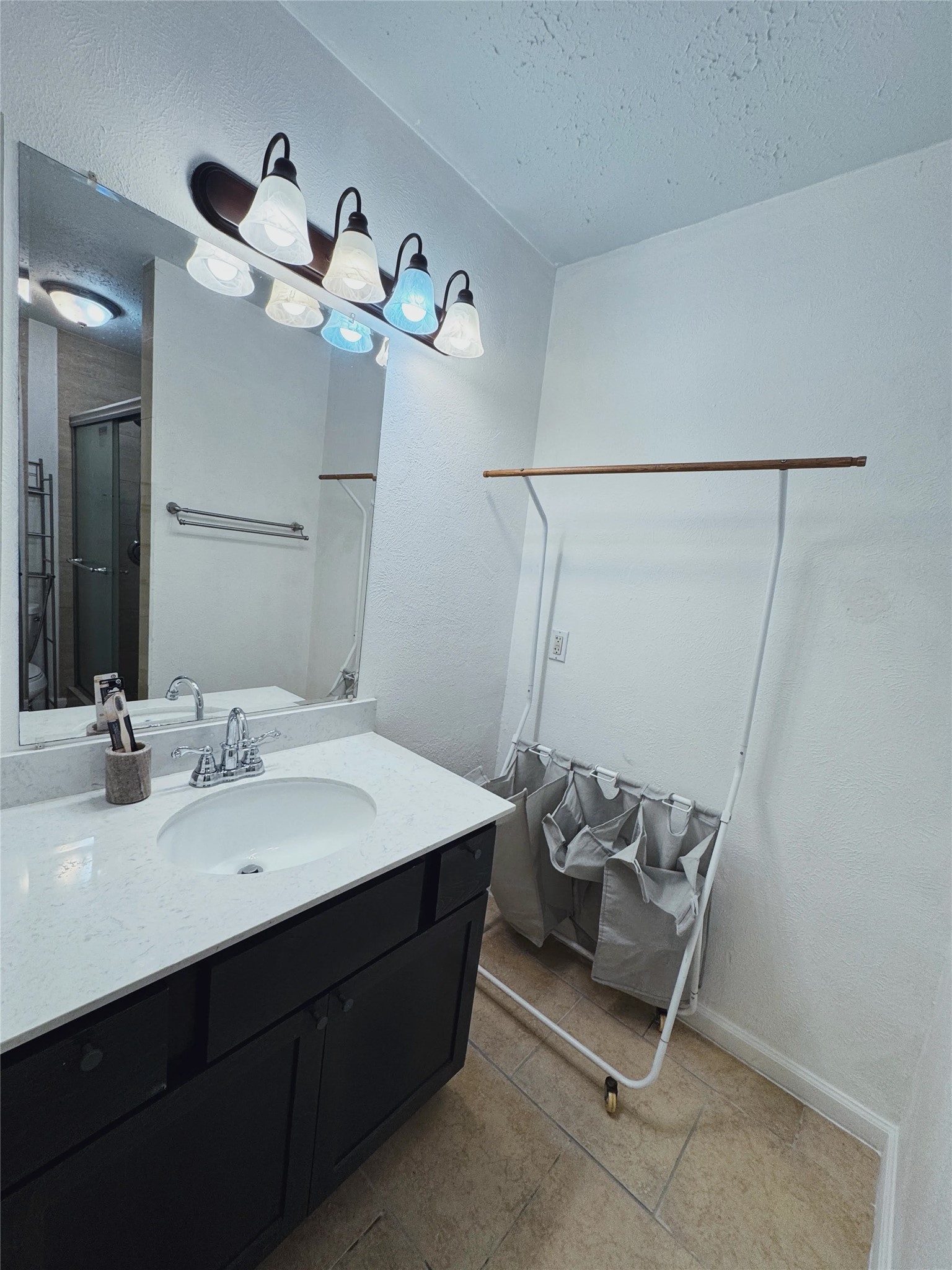 12931 Becklin Lane Property Photo 10