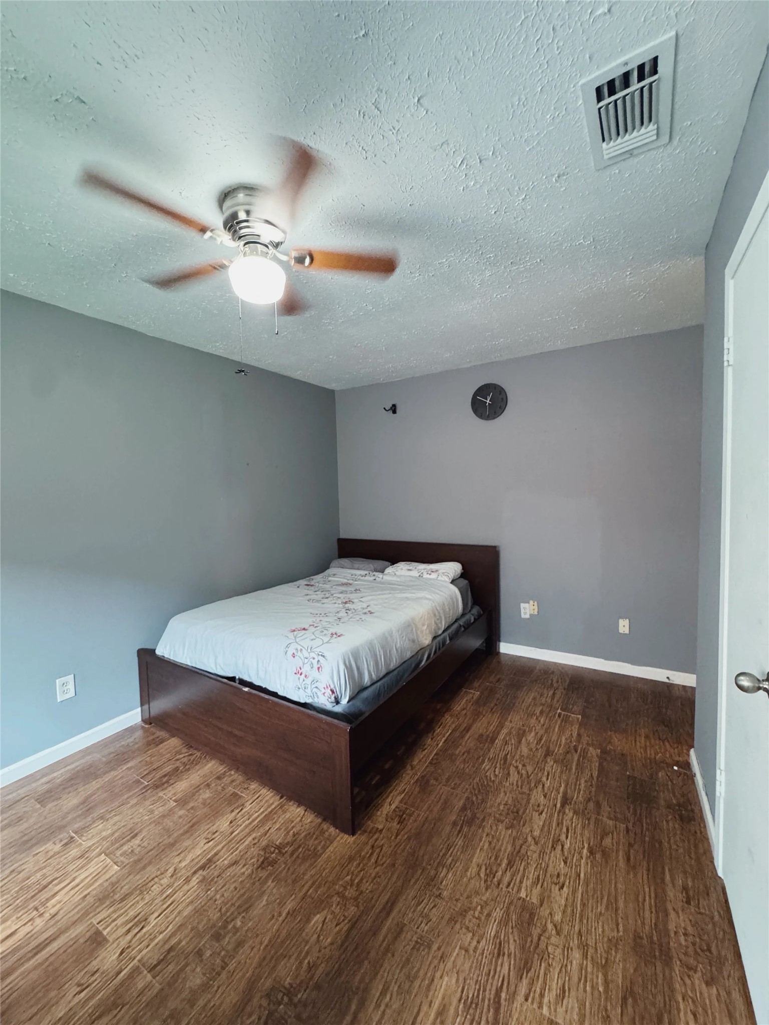 12931 Becklin Lane Property Photo 11