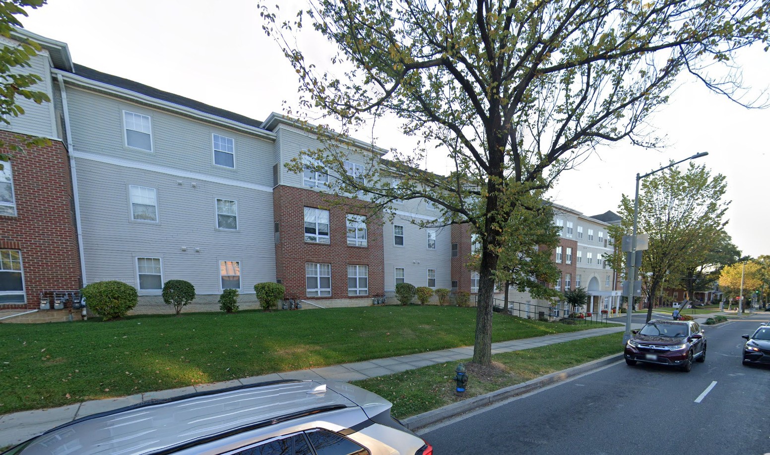 5233 N Capitol St Nw Property Photo 2