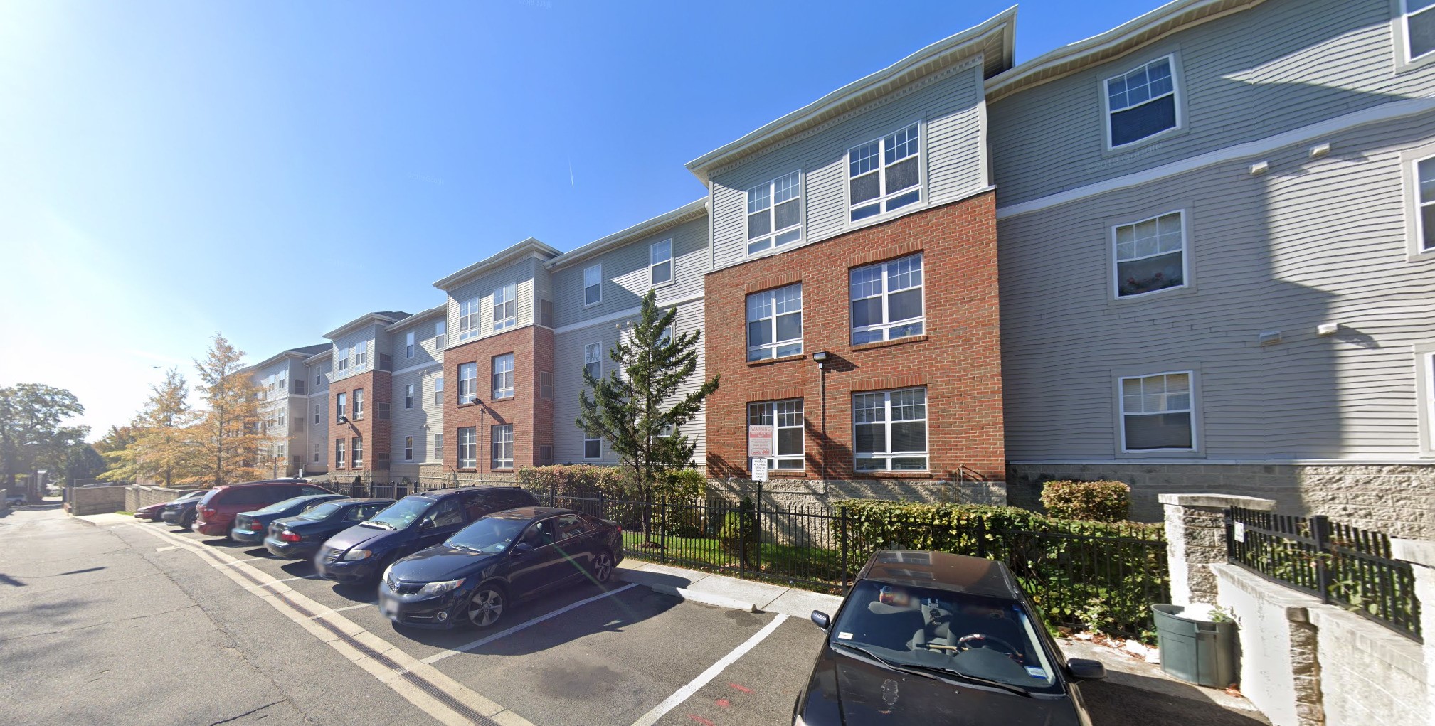 5233 N Capitol St Nw Property Photo 3