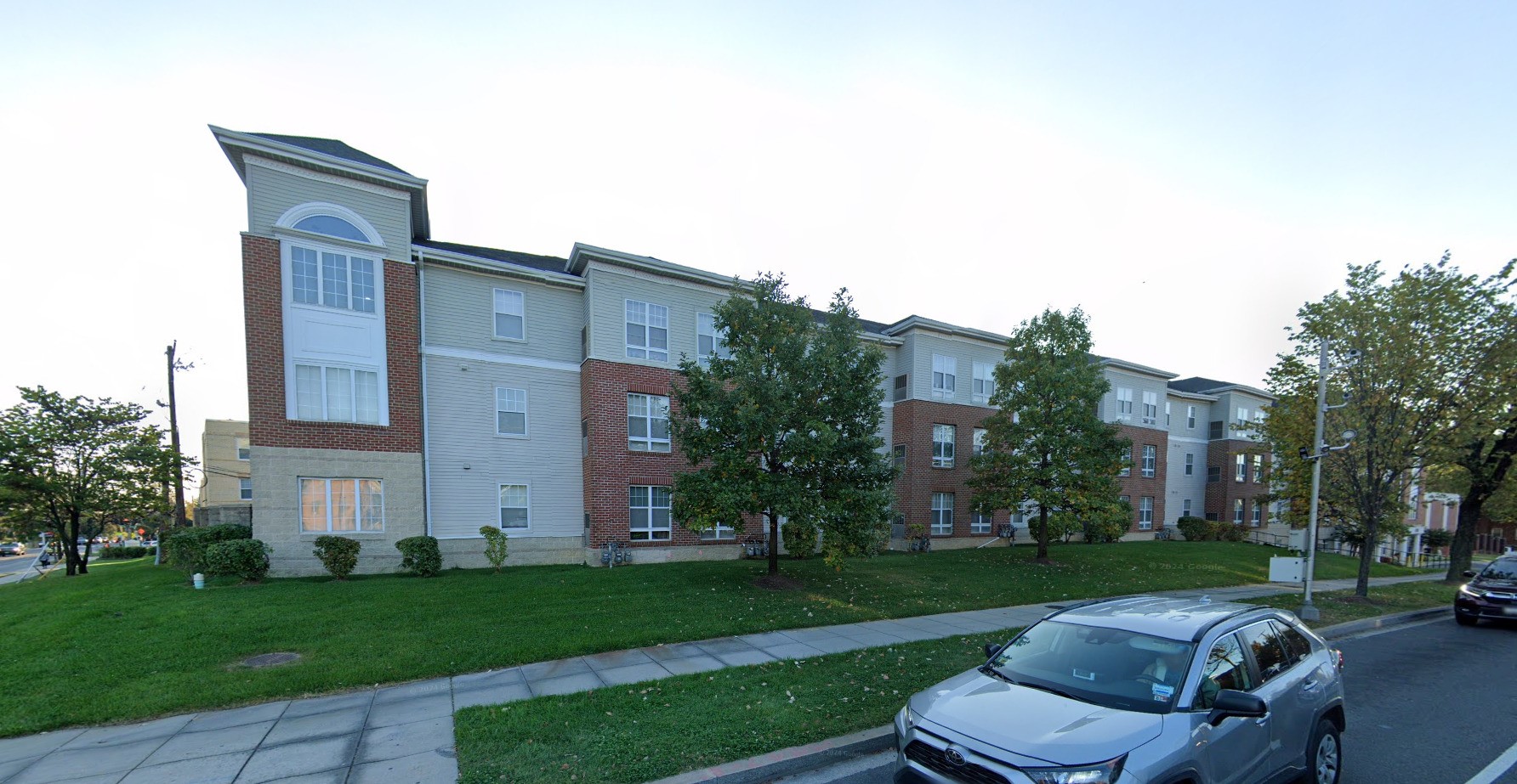 5233 N Capitol St Nw Property Photo 4