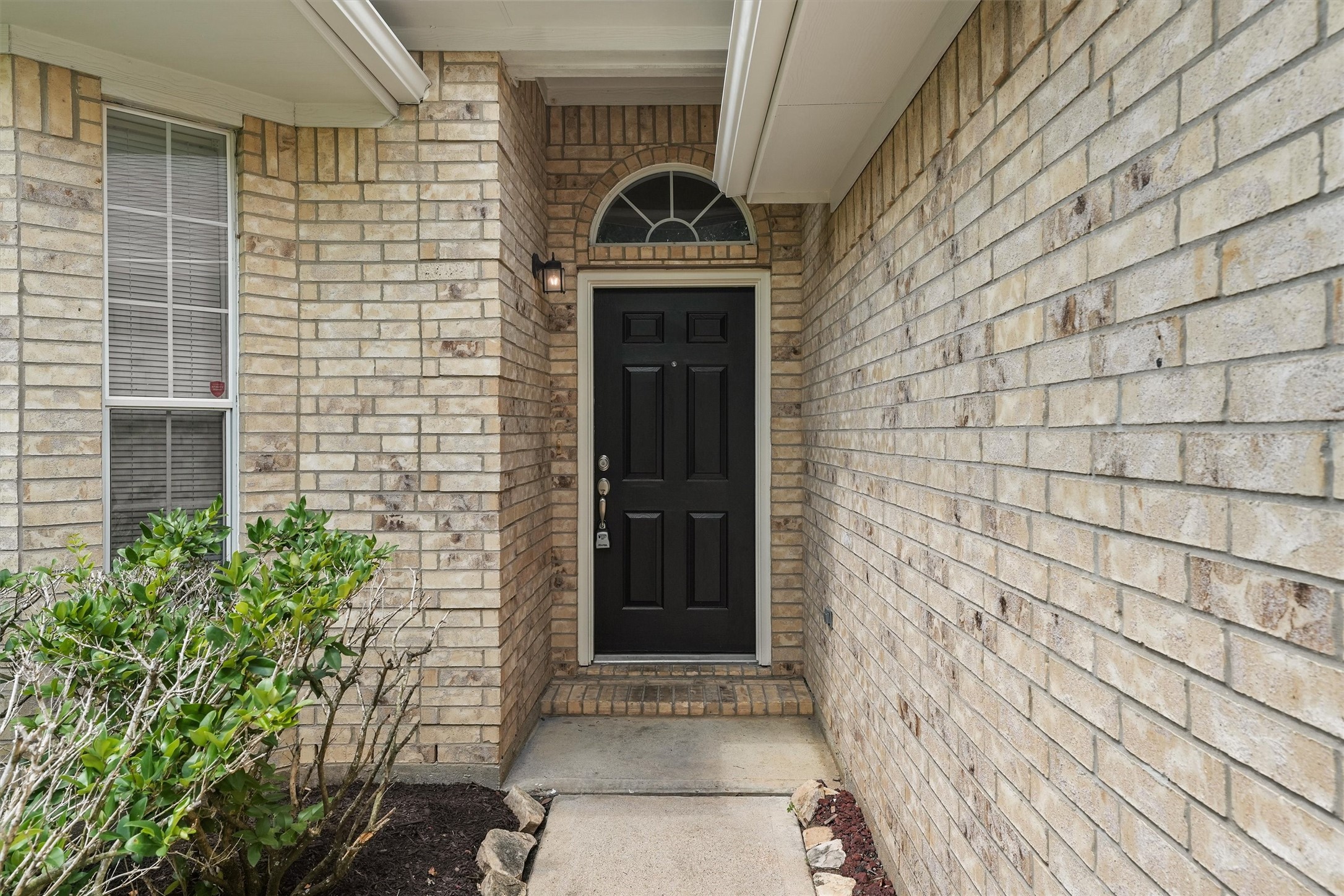 25107 Clover Ranch Drive Property Photo 3