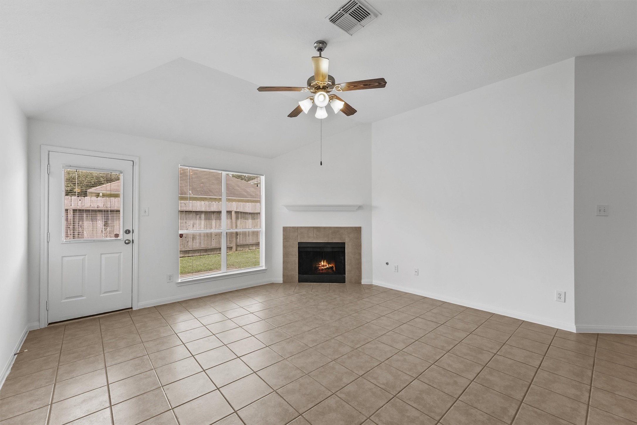 25107 Clover Ranch Drive Property Photo 8