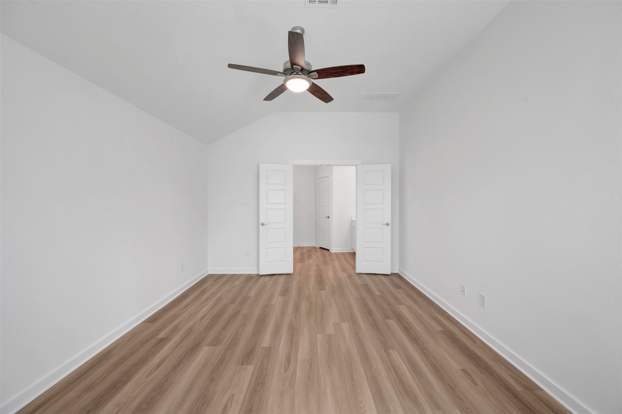 32131 Morning Luster Court Property Photo 12