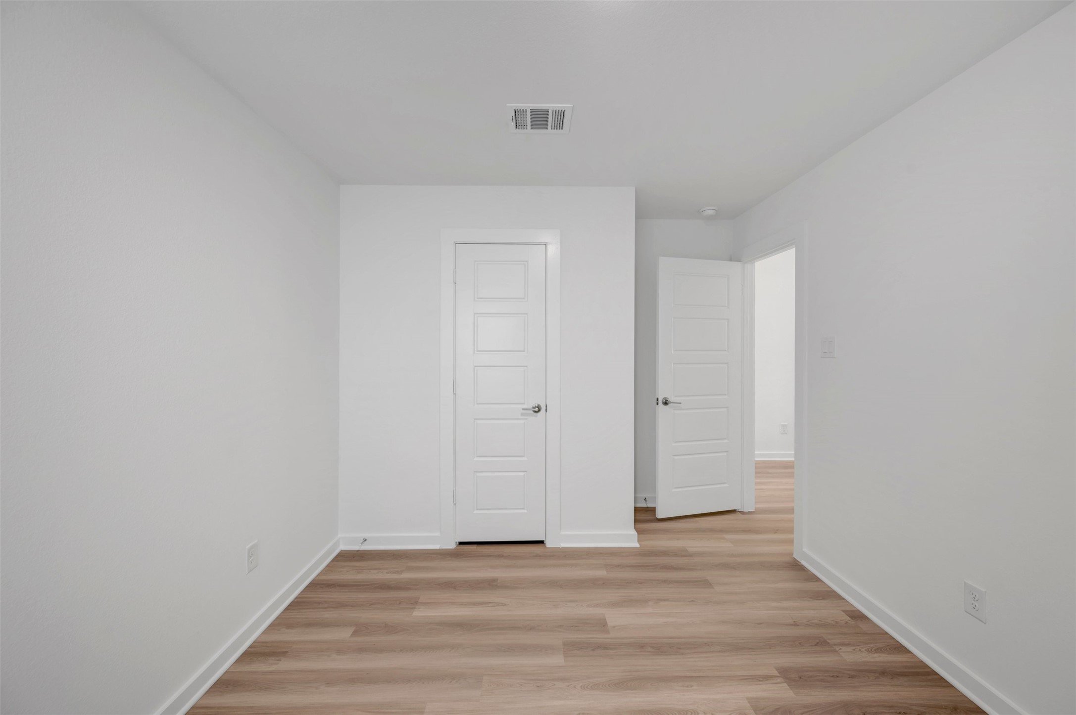 32131 Morning Luster Court Property Photo 18