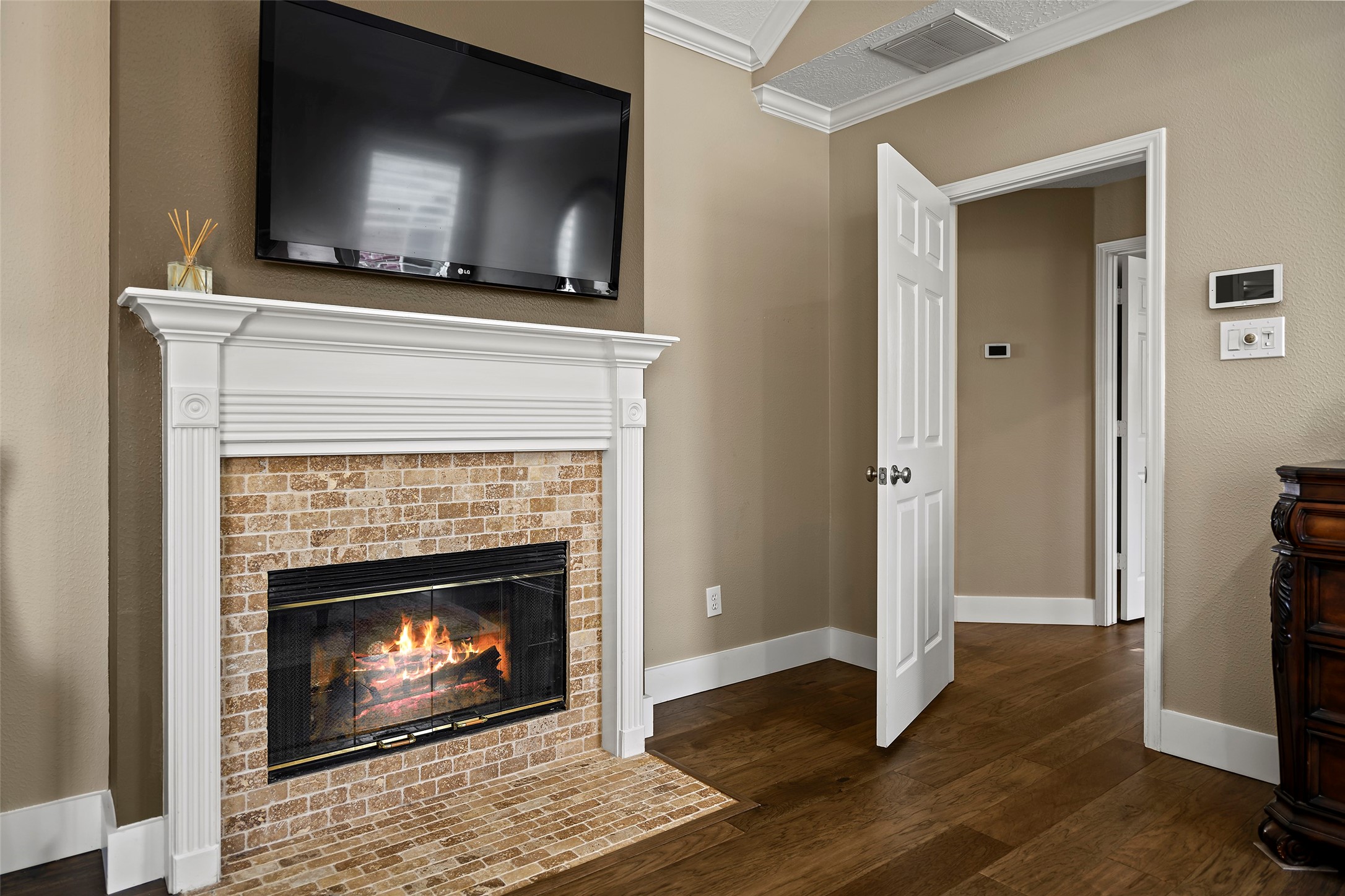 8711 Dallam Court Property Photo 17