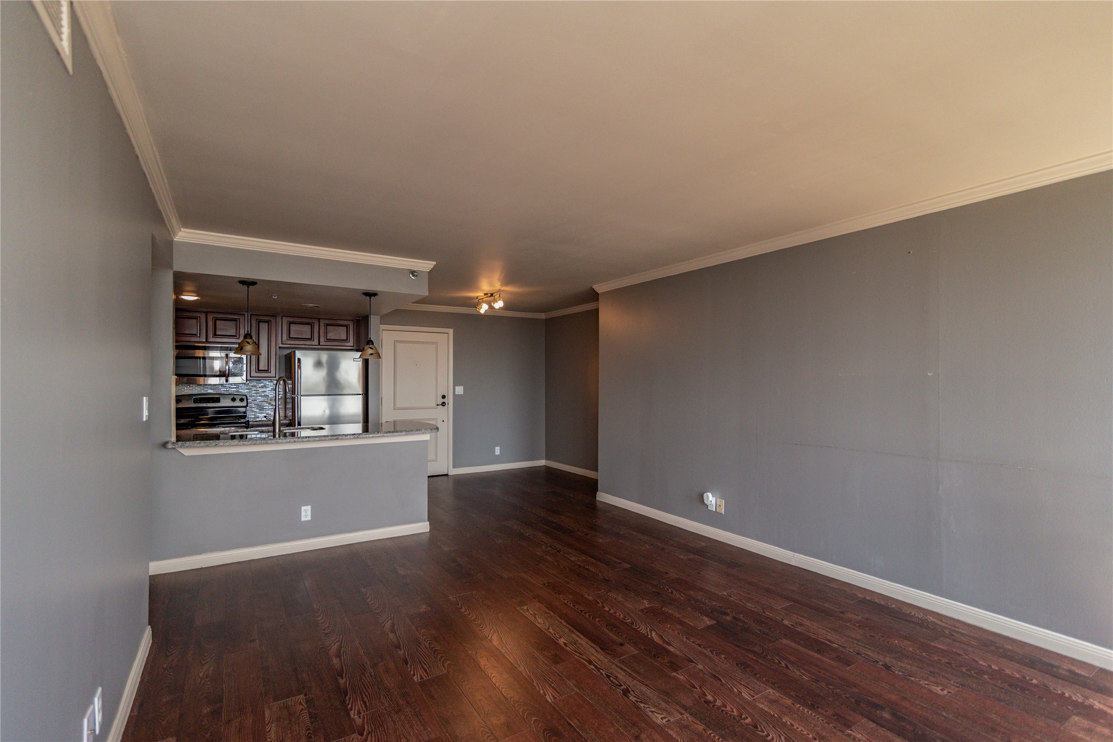 3525 Sage Road 1402 Property Photo 5