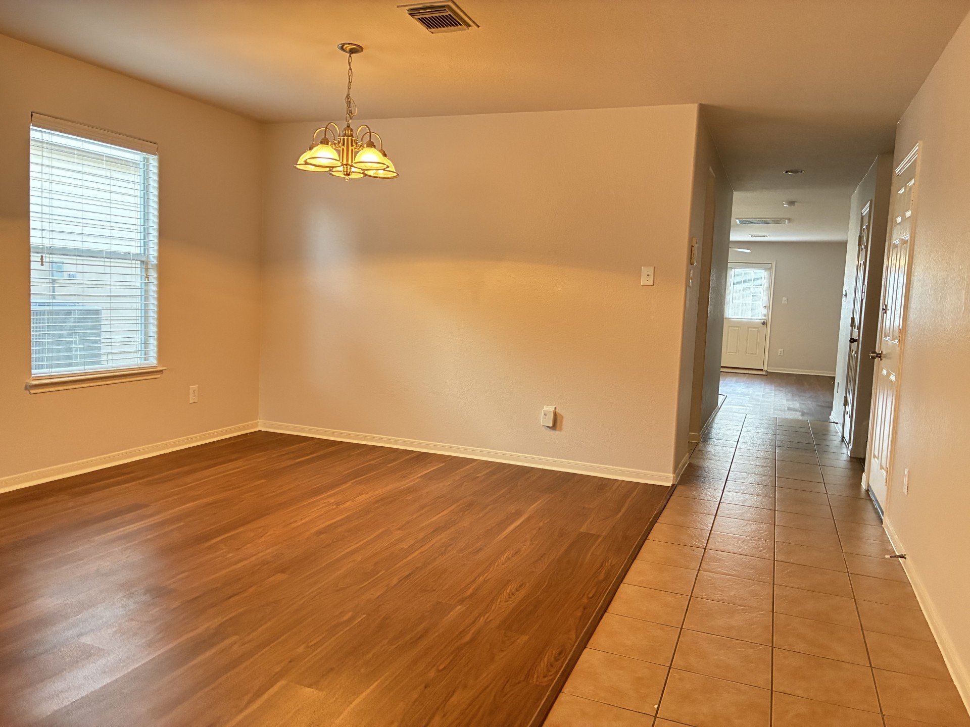 14427 Cellini Drive Property Photo 4