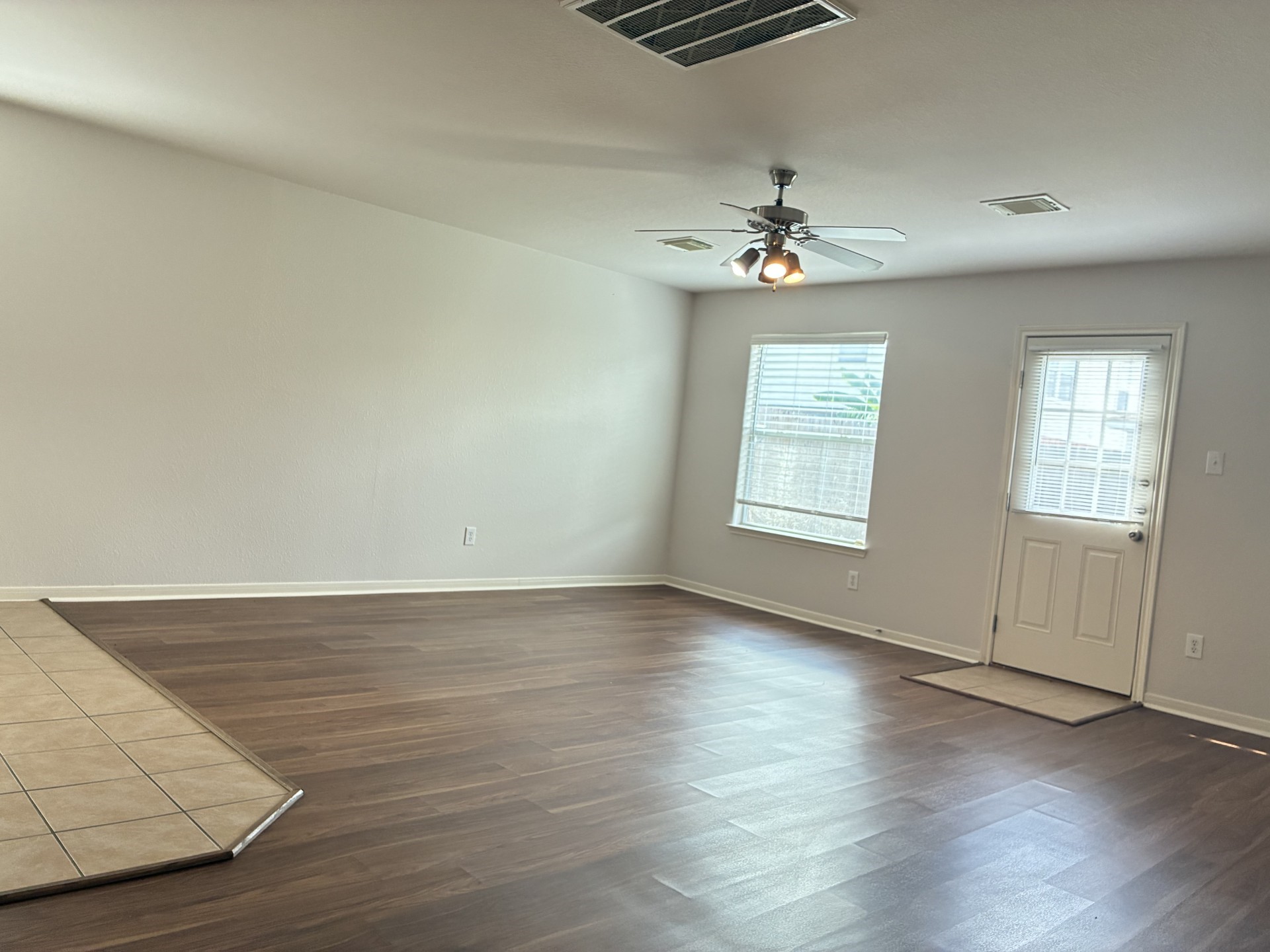 14427 Cellini Drive Property Photo 8