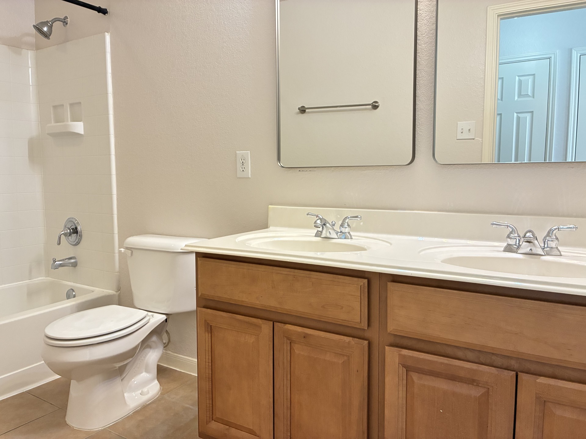 14427 Cellini Drive Property Photo 30