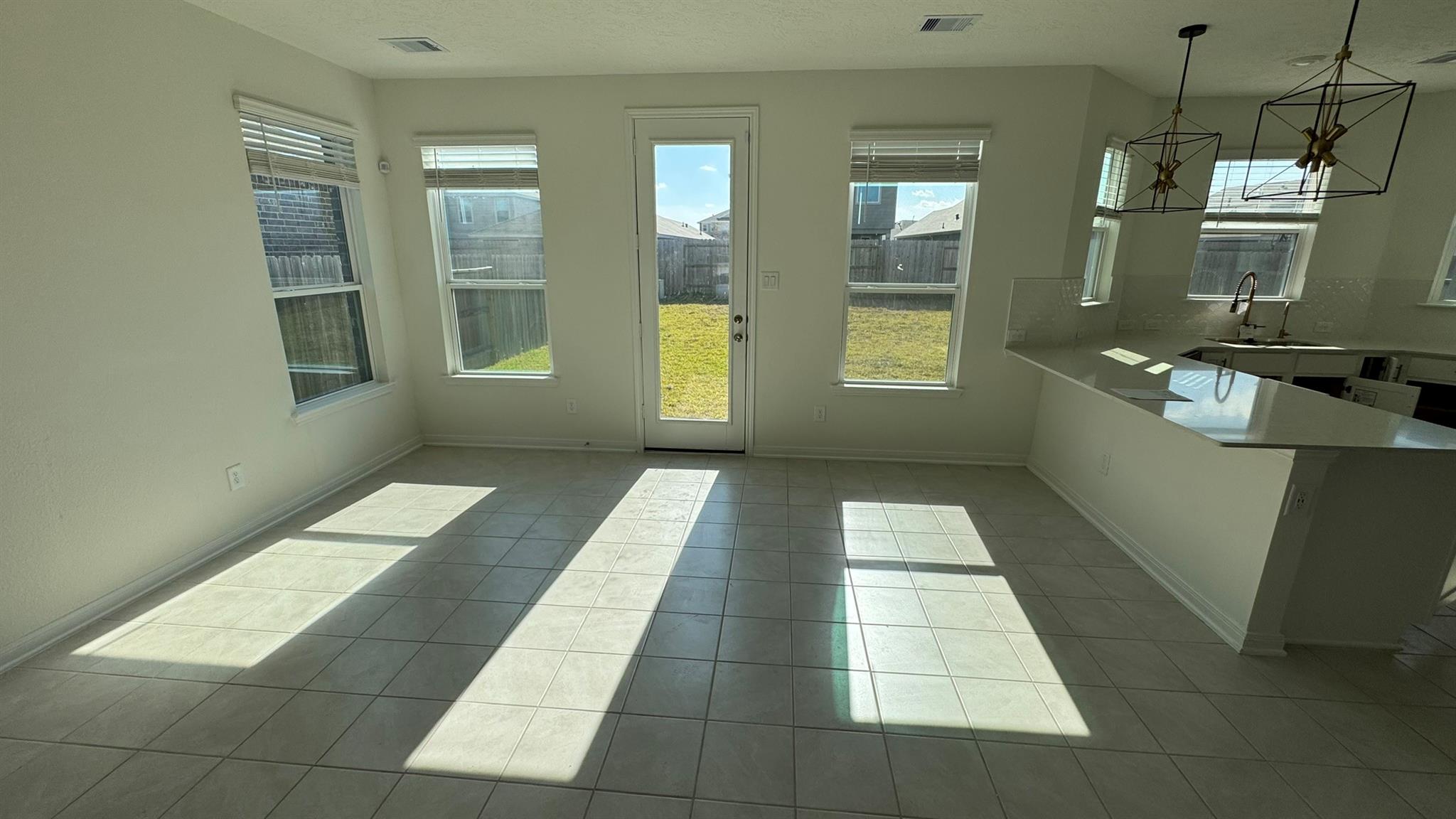 12422 Seybold Cove Drive Property Photo 8