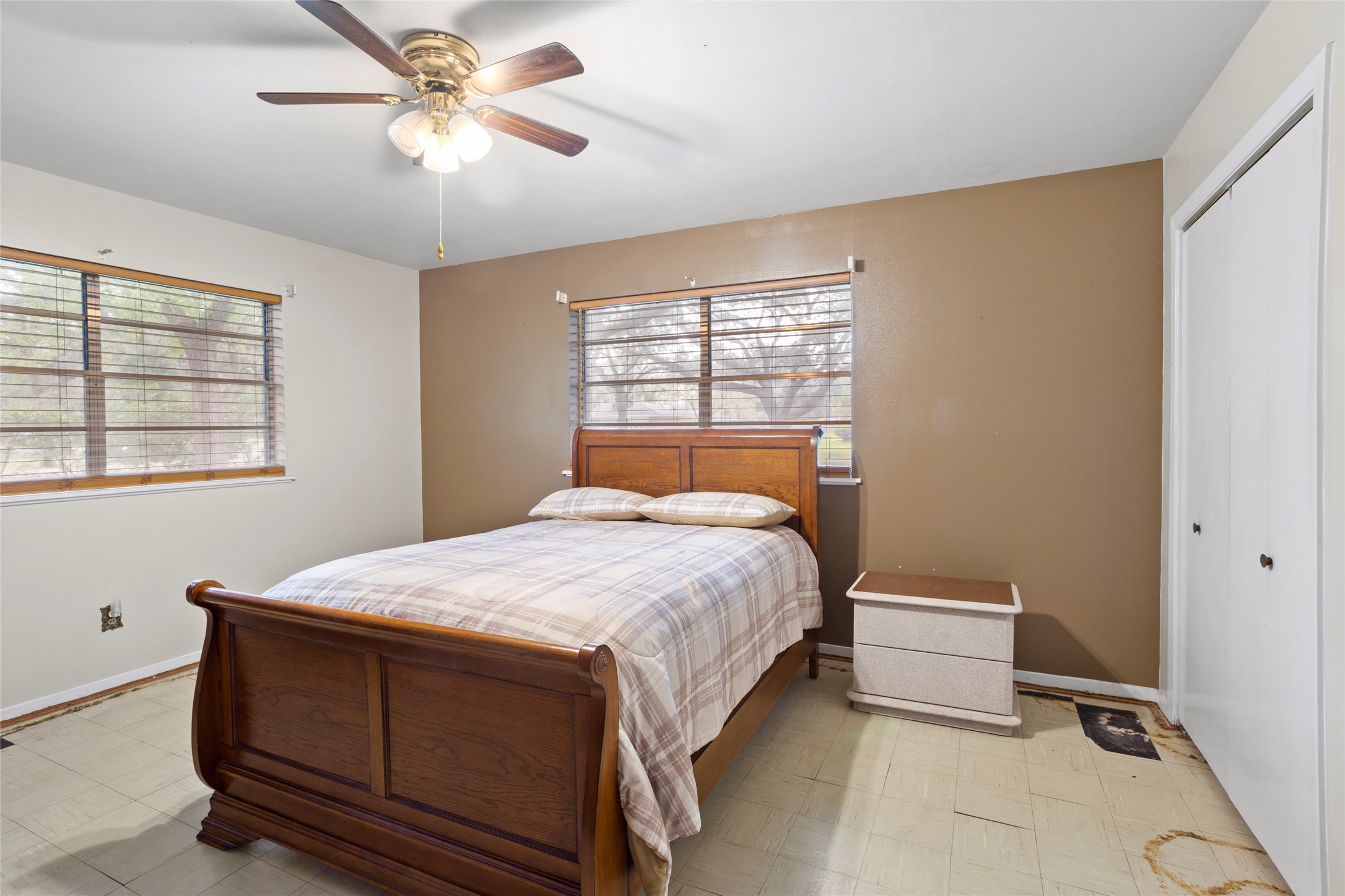 701 Cannan Drive Property Photo 10
