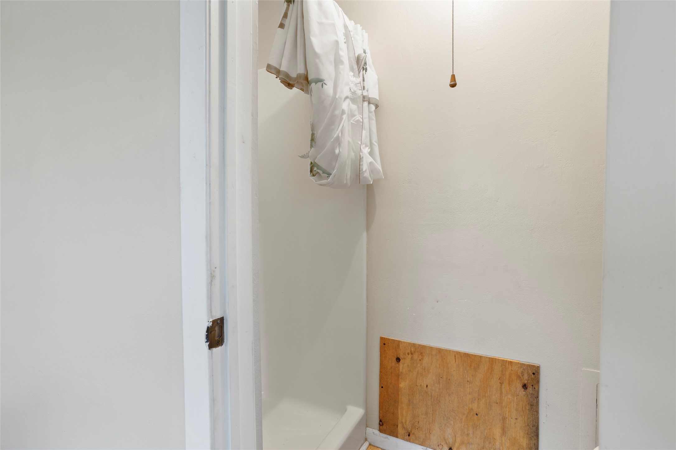 701 Cannan Drive Property Photo 13
