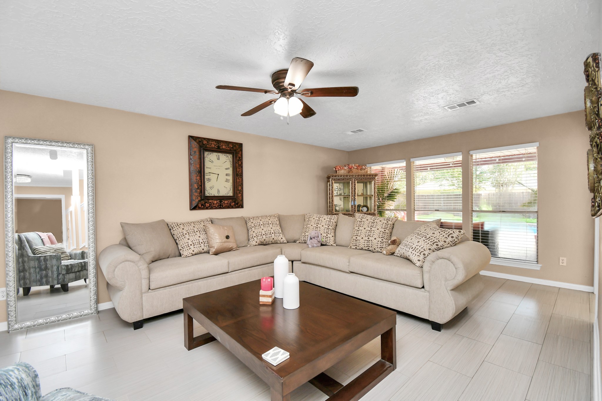 6827 La Puente Drive Property Photo 12