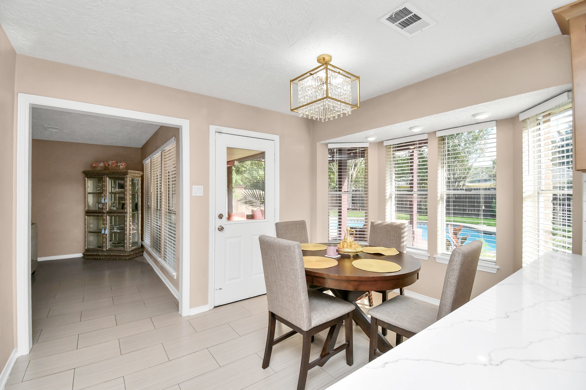 6827 La Puente Drive Property Photo 18