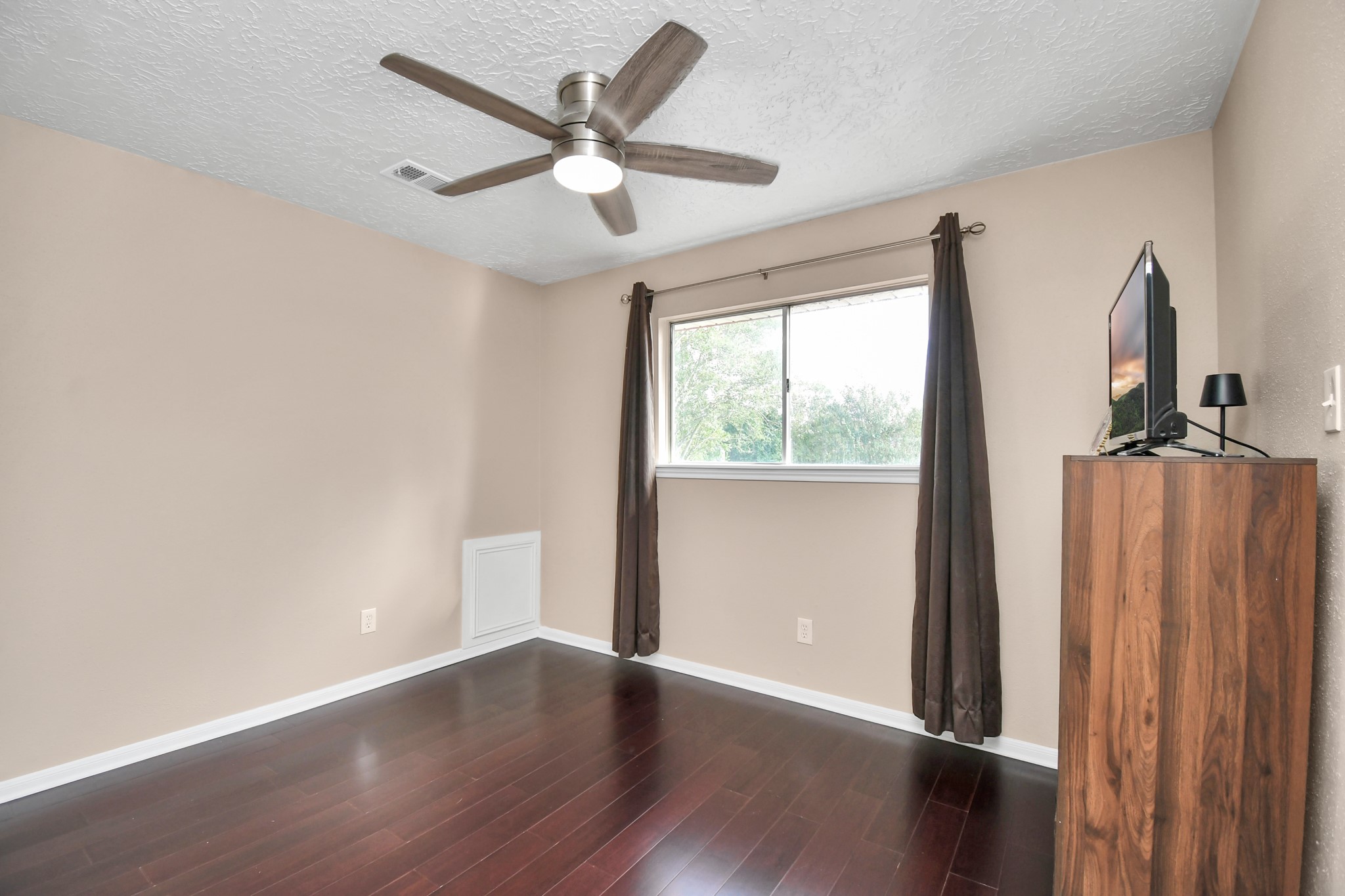 6827 La Puente Drive Property Photo 20