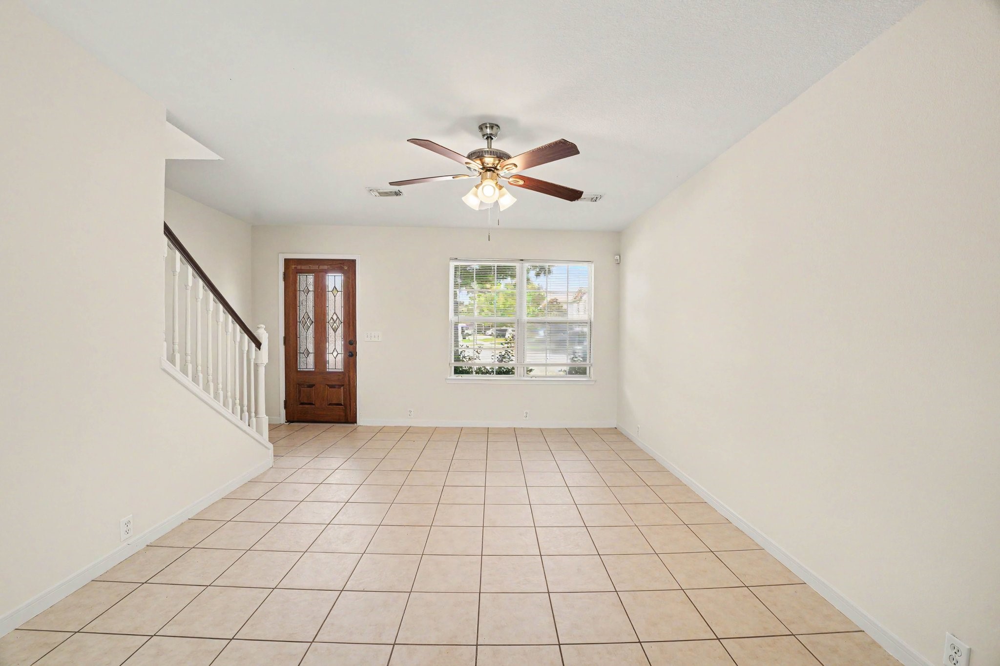 19130 Edens Dawn Drive Property Photo 6