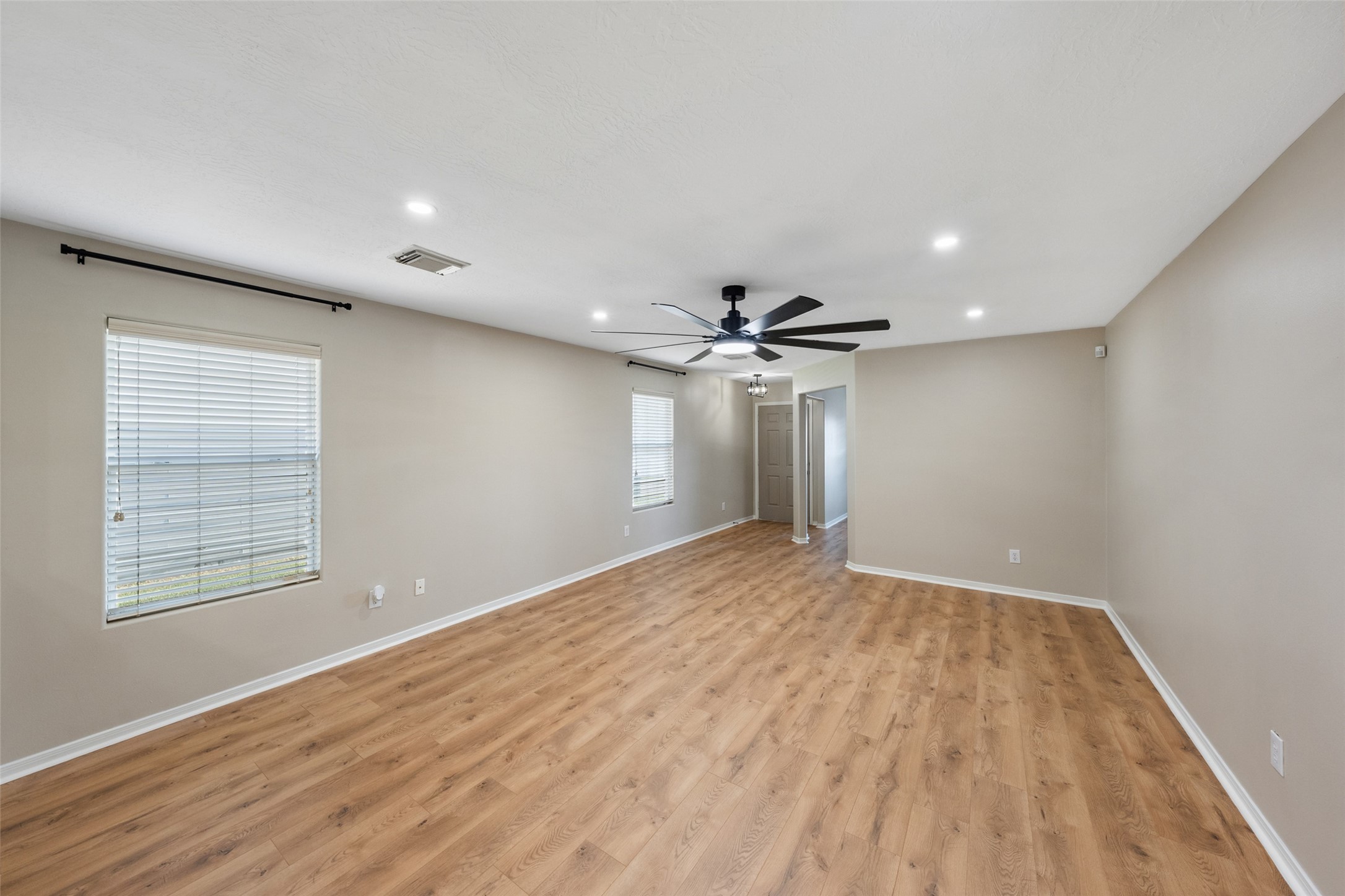 7826 Chervil Lane Property Photo 6