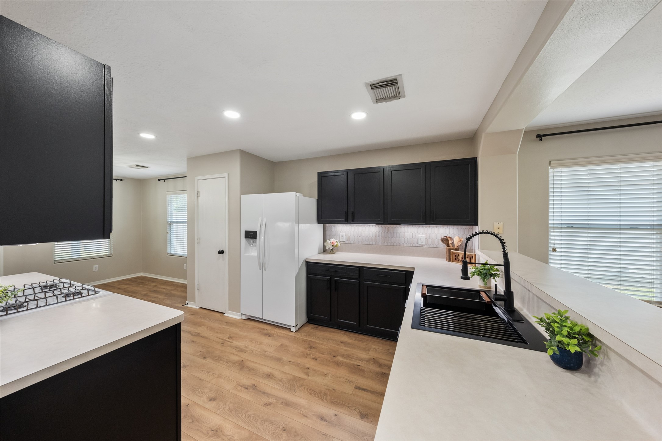 7826 Chervil Lane Property Photo 8