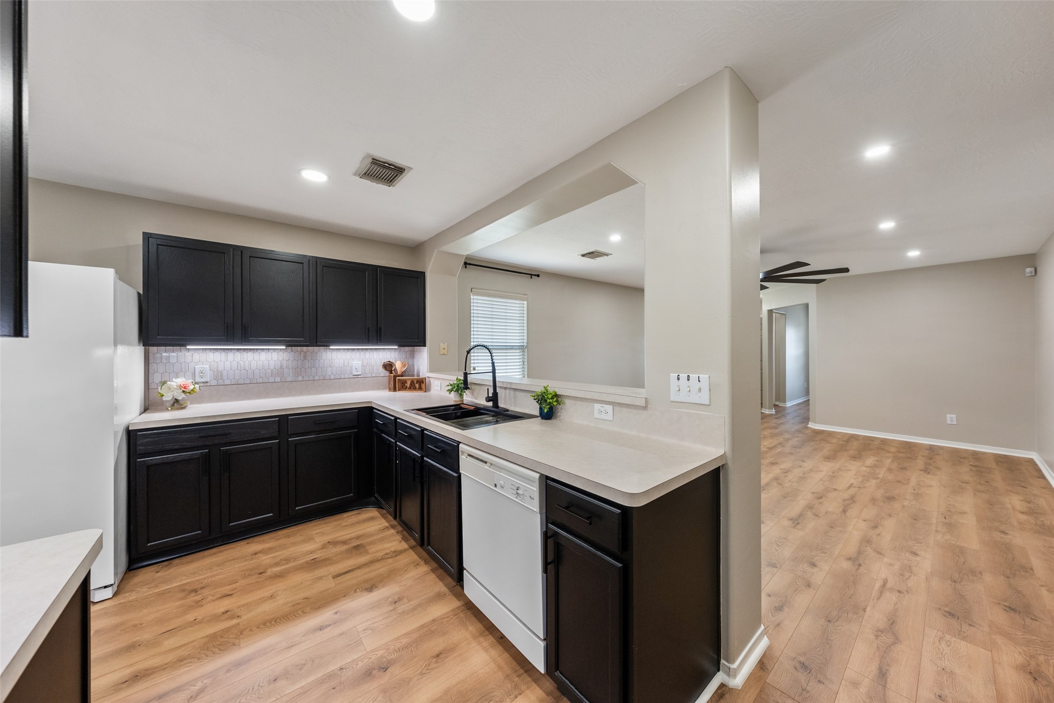 7826 Chervil Lane Property Photo 13