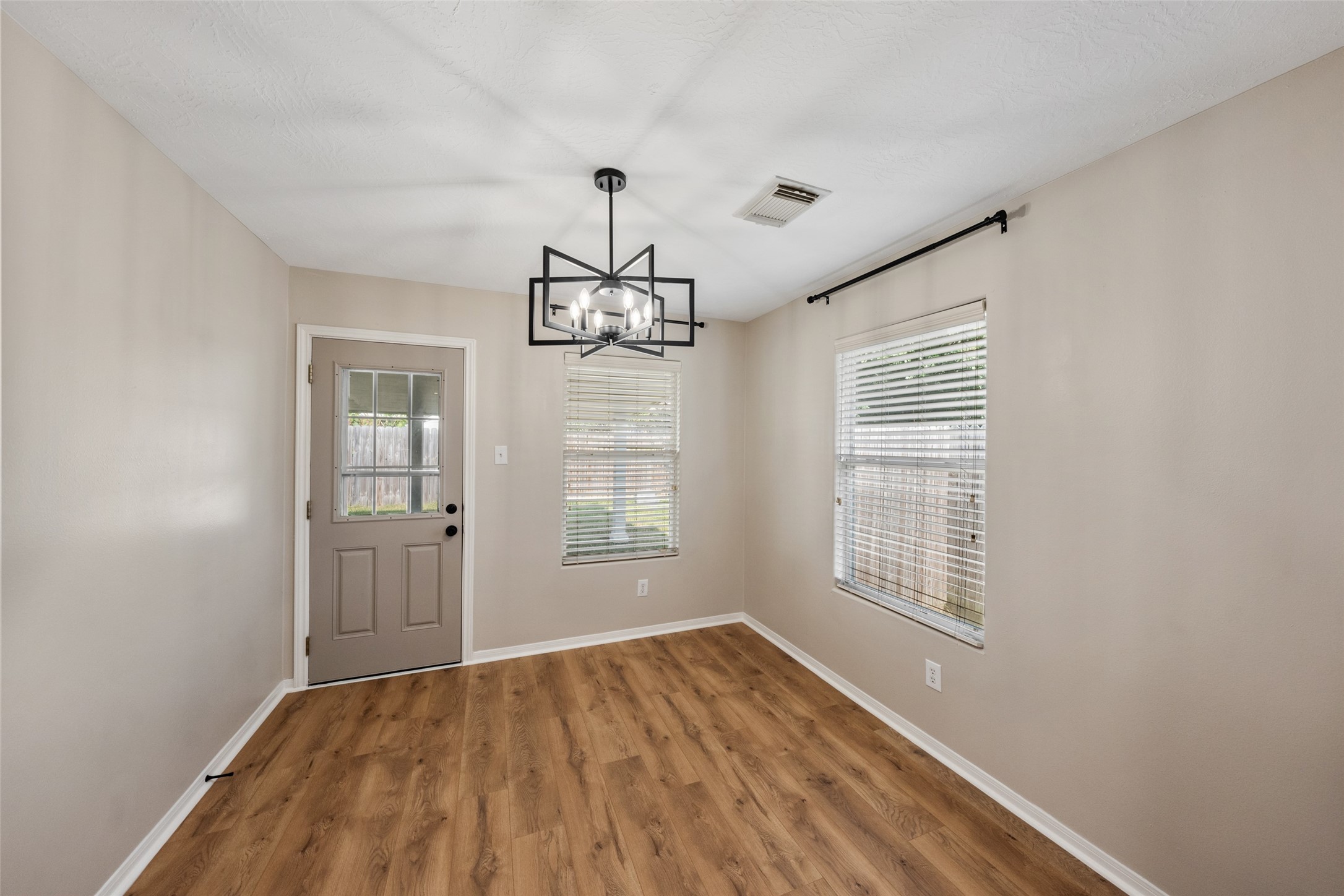 7826 Chervil Lane Property Photo 15