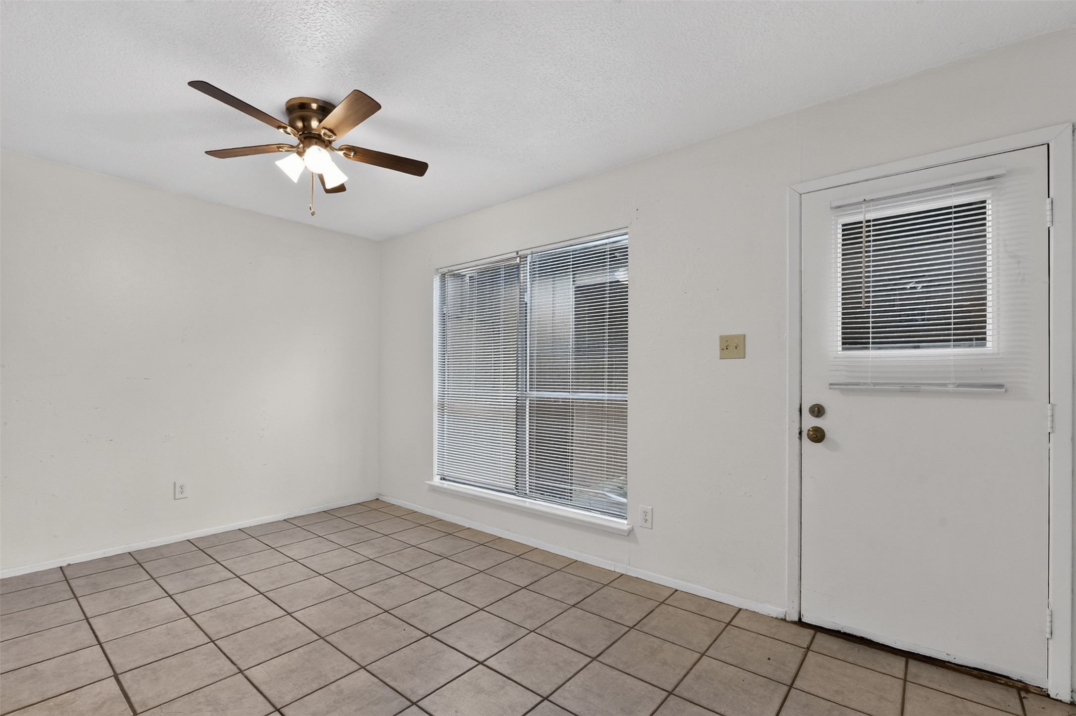 8151 Misty Ridge Lane Property Photo 12