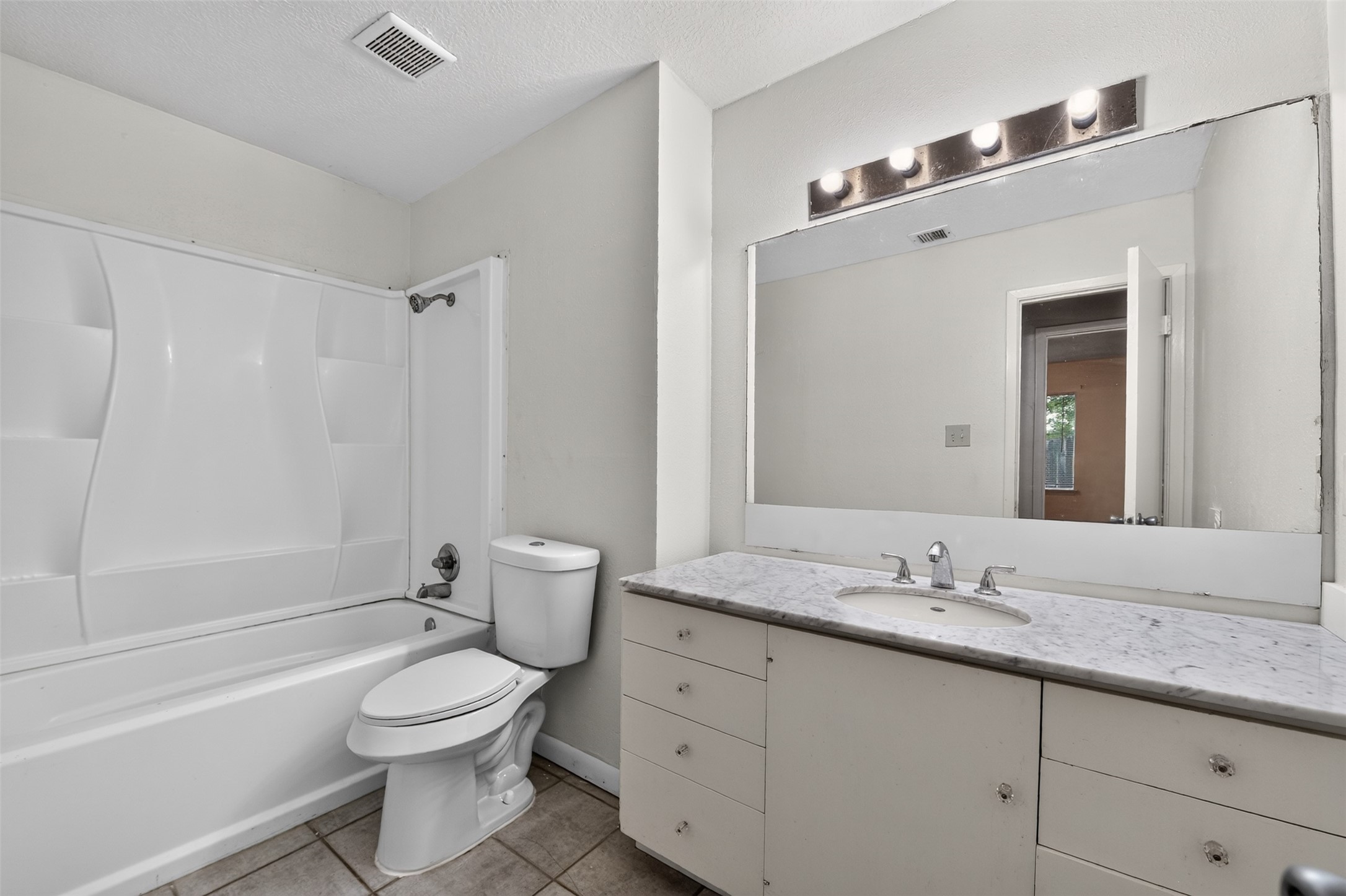 8151 Misty Ridge Lane Property Photo 24