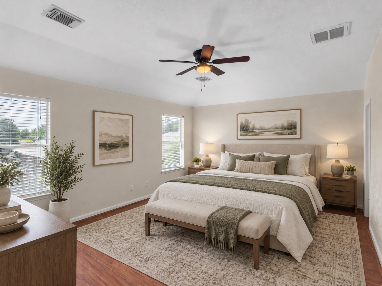 14811 Stocklin Court Property Photo 5