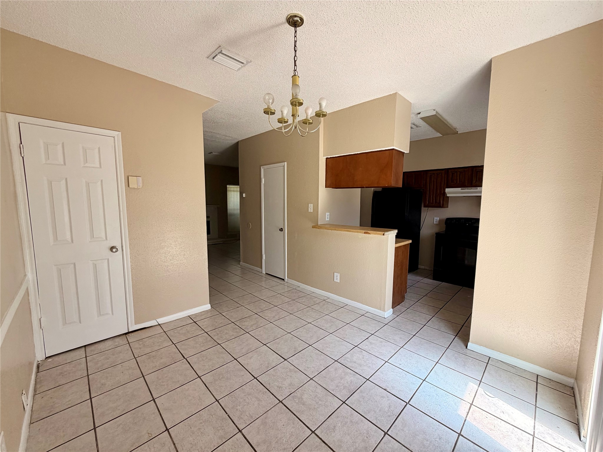 12400 Brookglade Circle 43 Property Photo 6