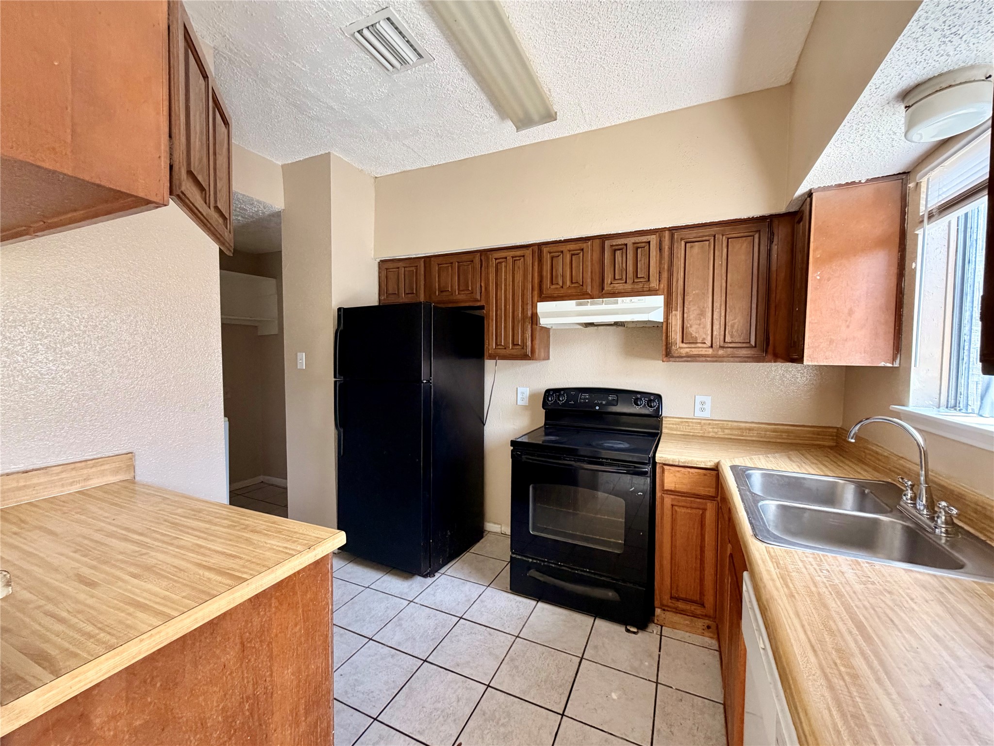 12400 Brookglade Circle 43 Property Photo 7