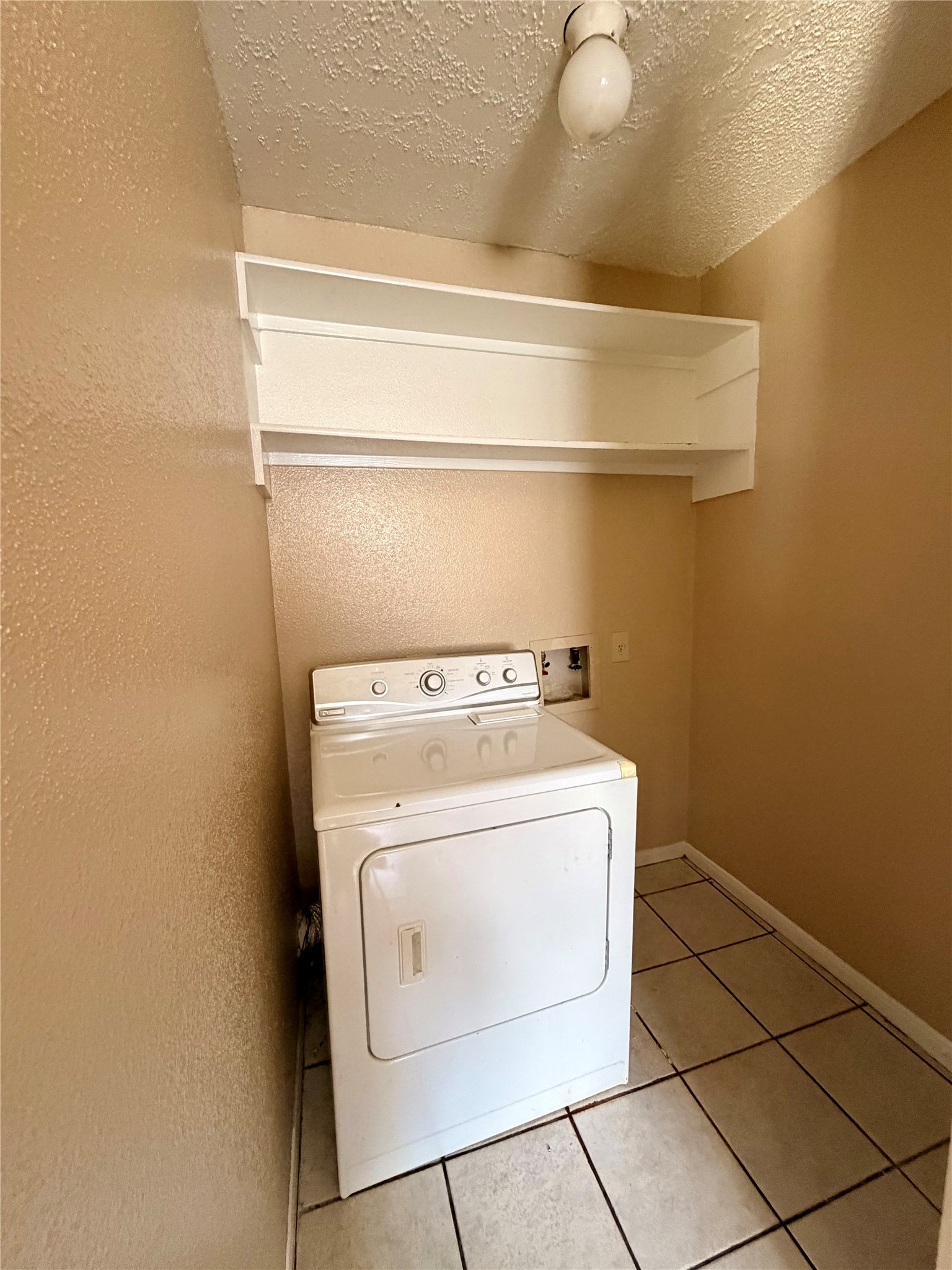 12400 Brookglade Circle 43 Property Photo 8