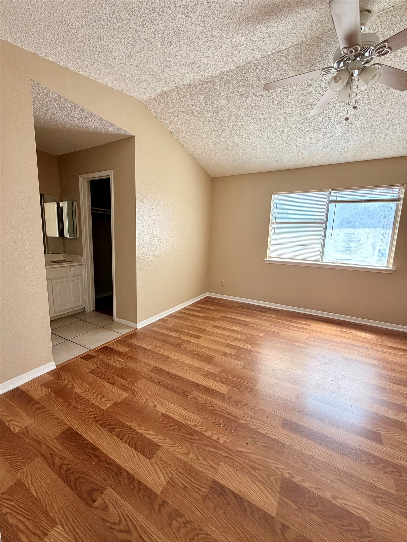12400 Brookglade Circle 43 Property Photo 16