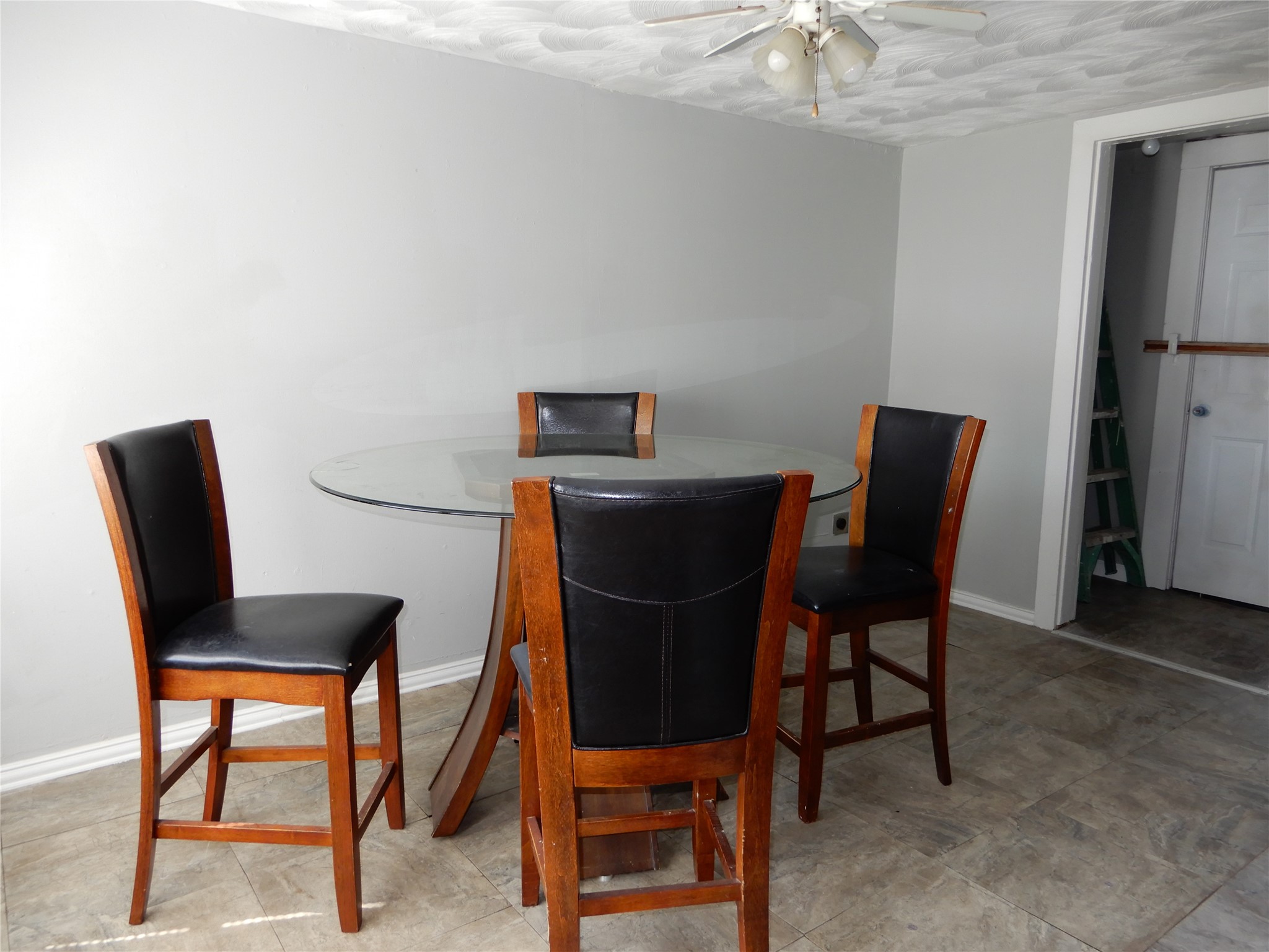 320 17th Avenue N Property Photo 6