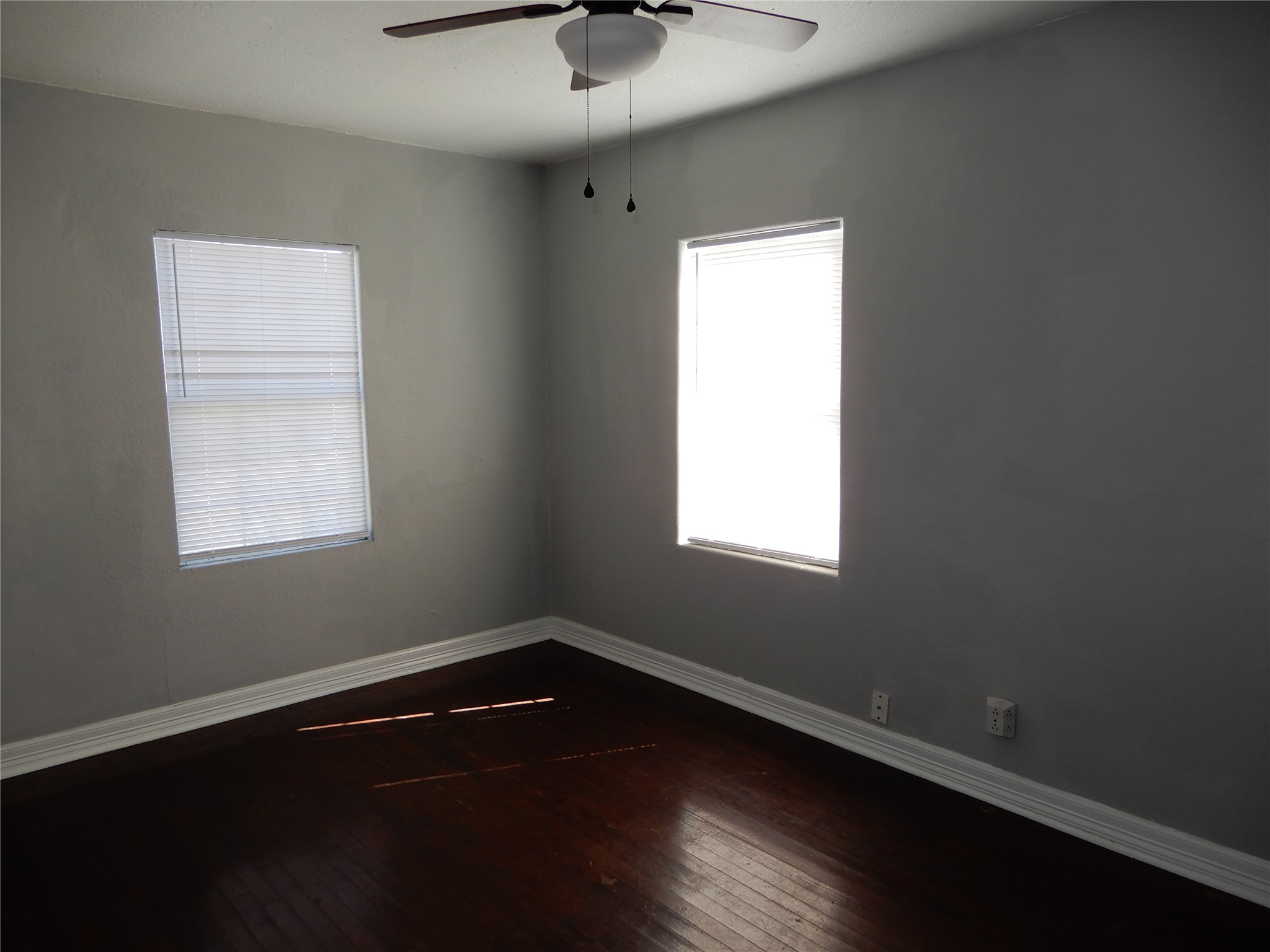 320 17th Avenue N Property Photo 8