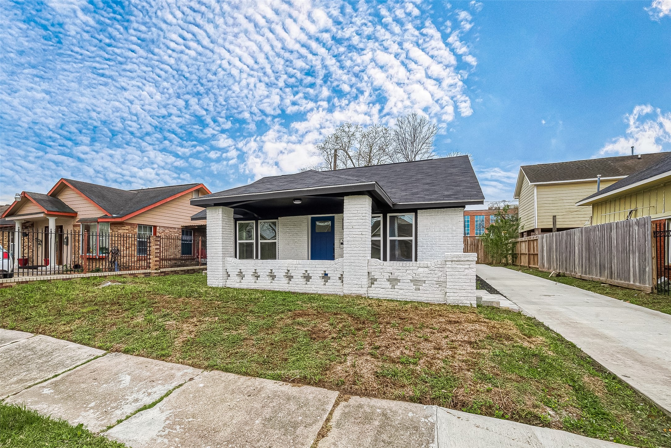 4726 Pease Street Property Photo 5