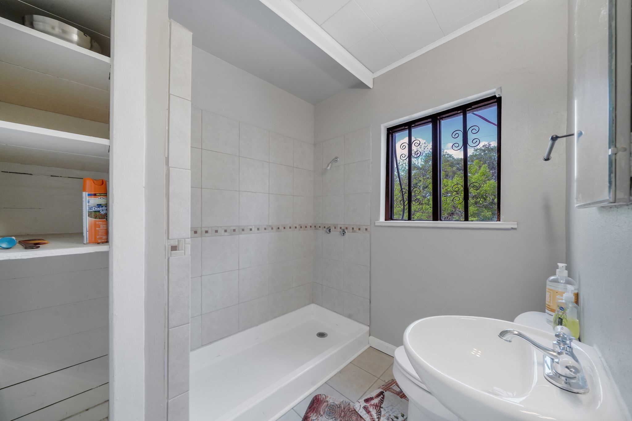 2601 Prospect Street Property Photo 6