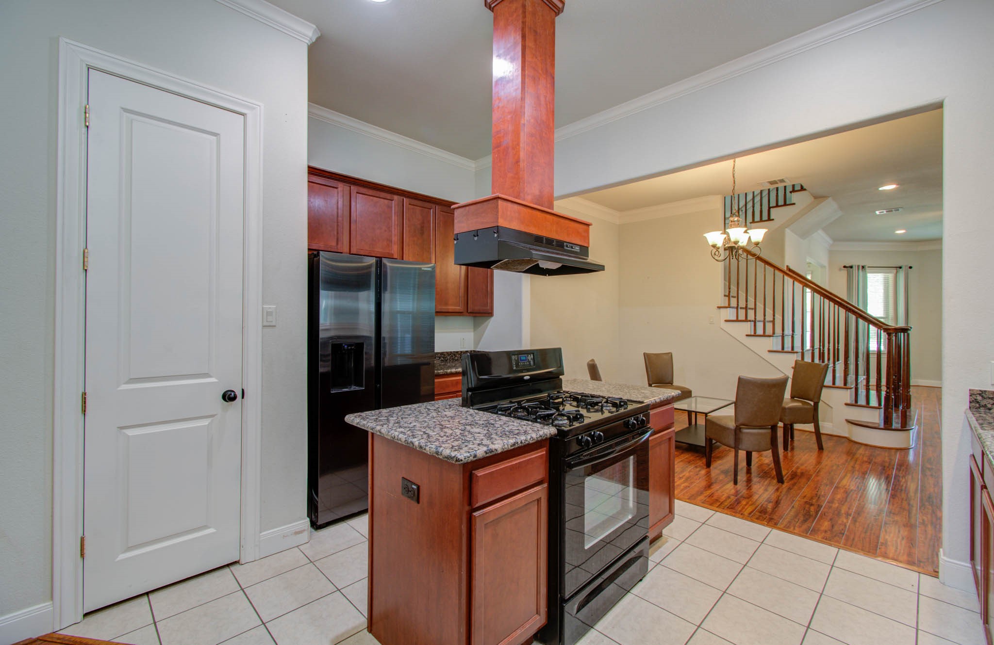 10205 Brooktree Drive Property Photo 9