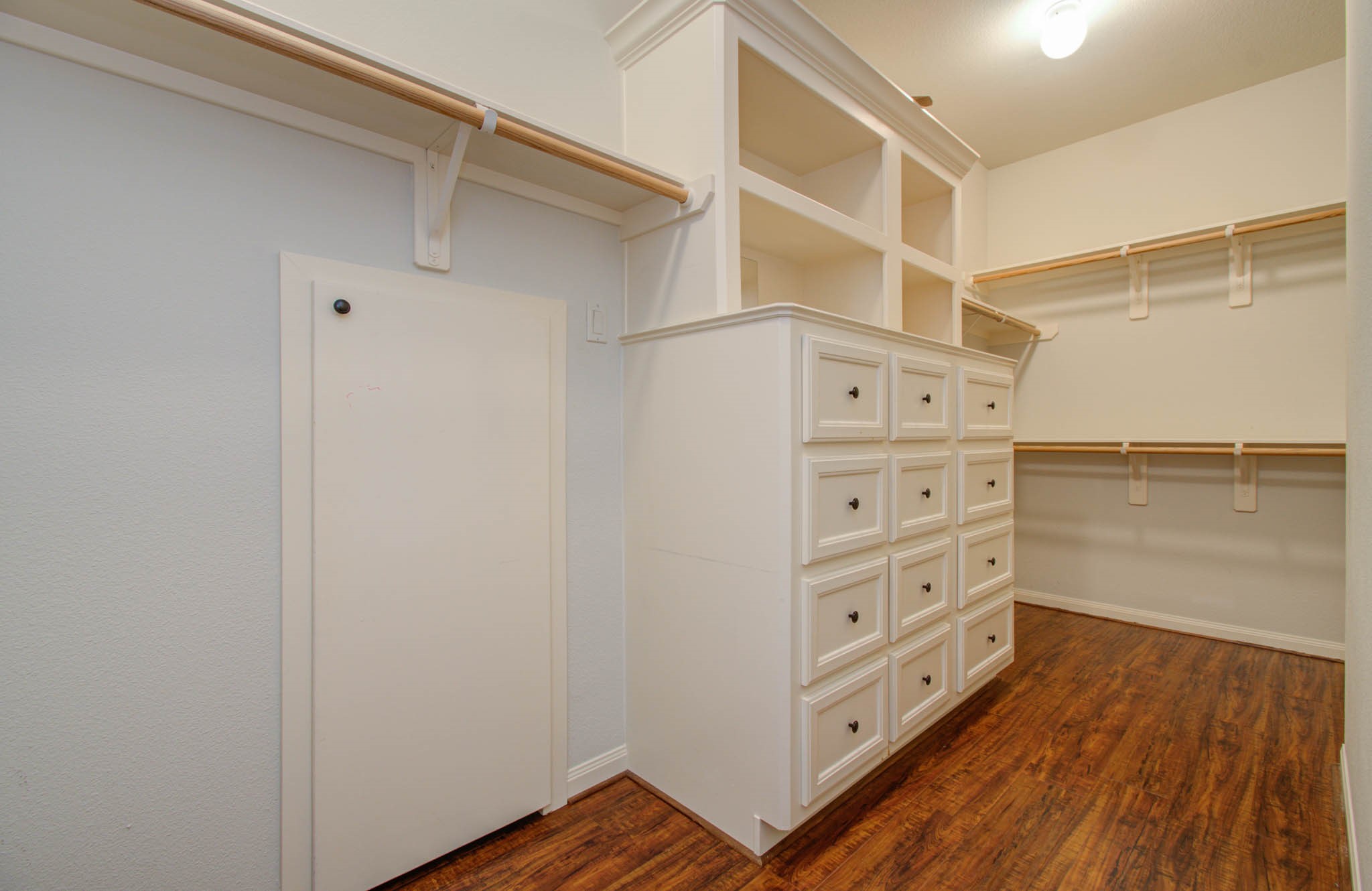10205 Brooktree Drive Property Photo 18