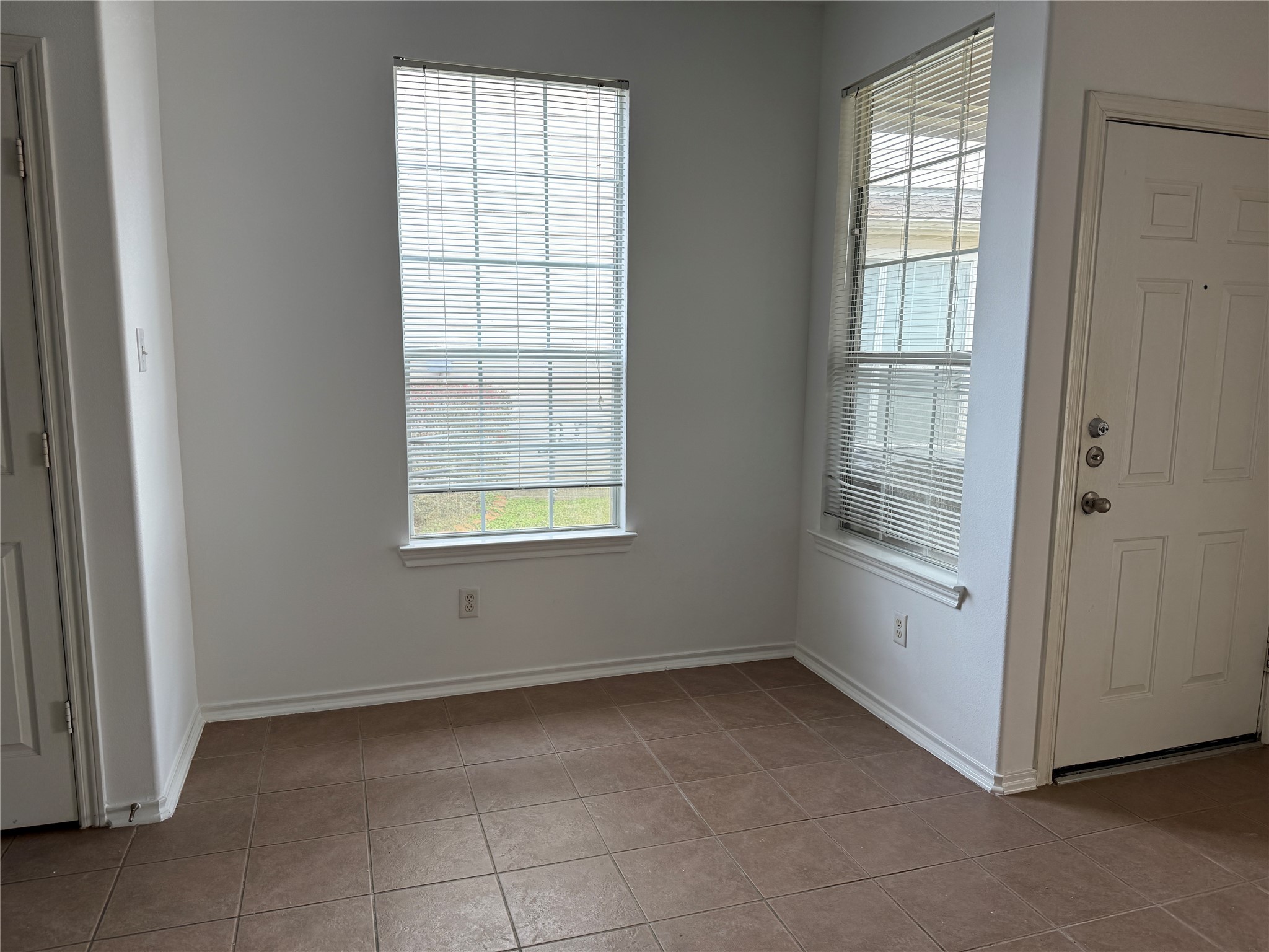 5611 Stonecloud Lane Property Photo 5