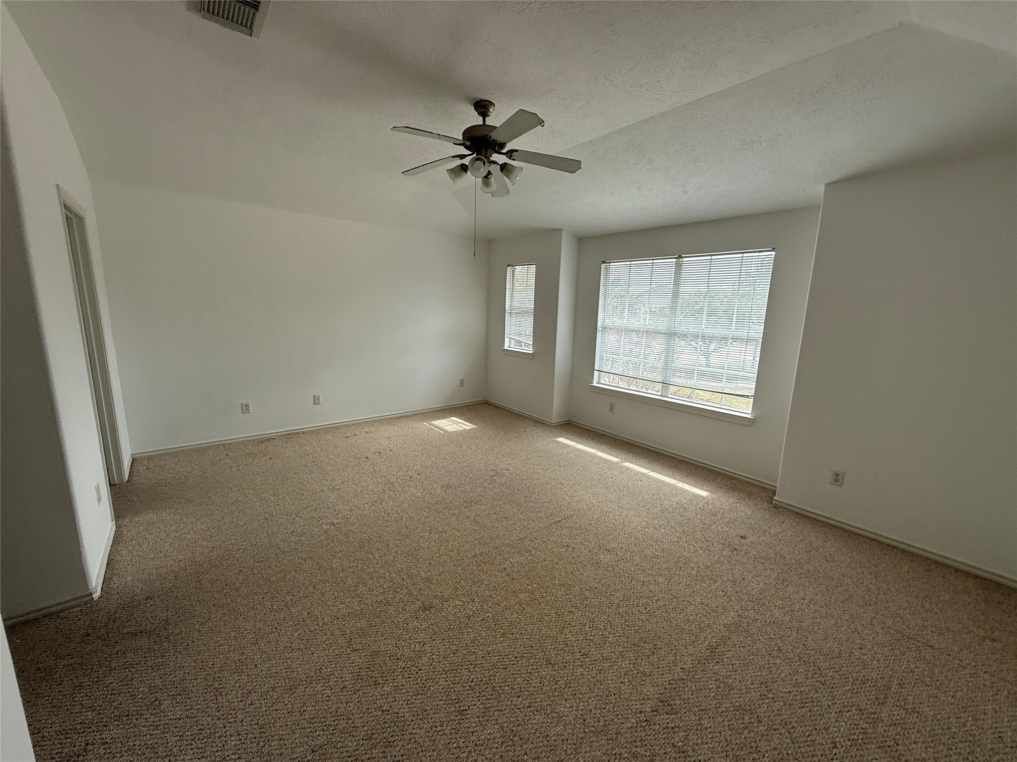 5611 Stonecloud Lane Property Photo 6