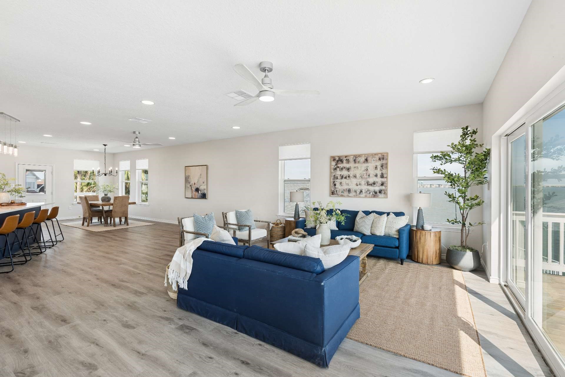 106 Quayside Drive Property Photo 8