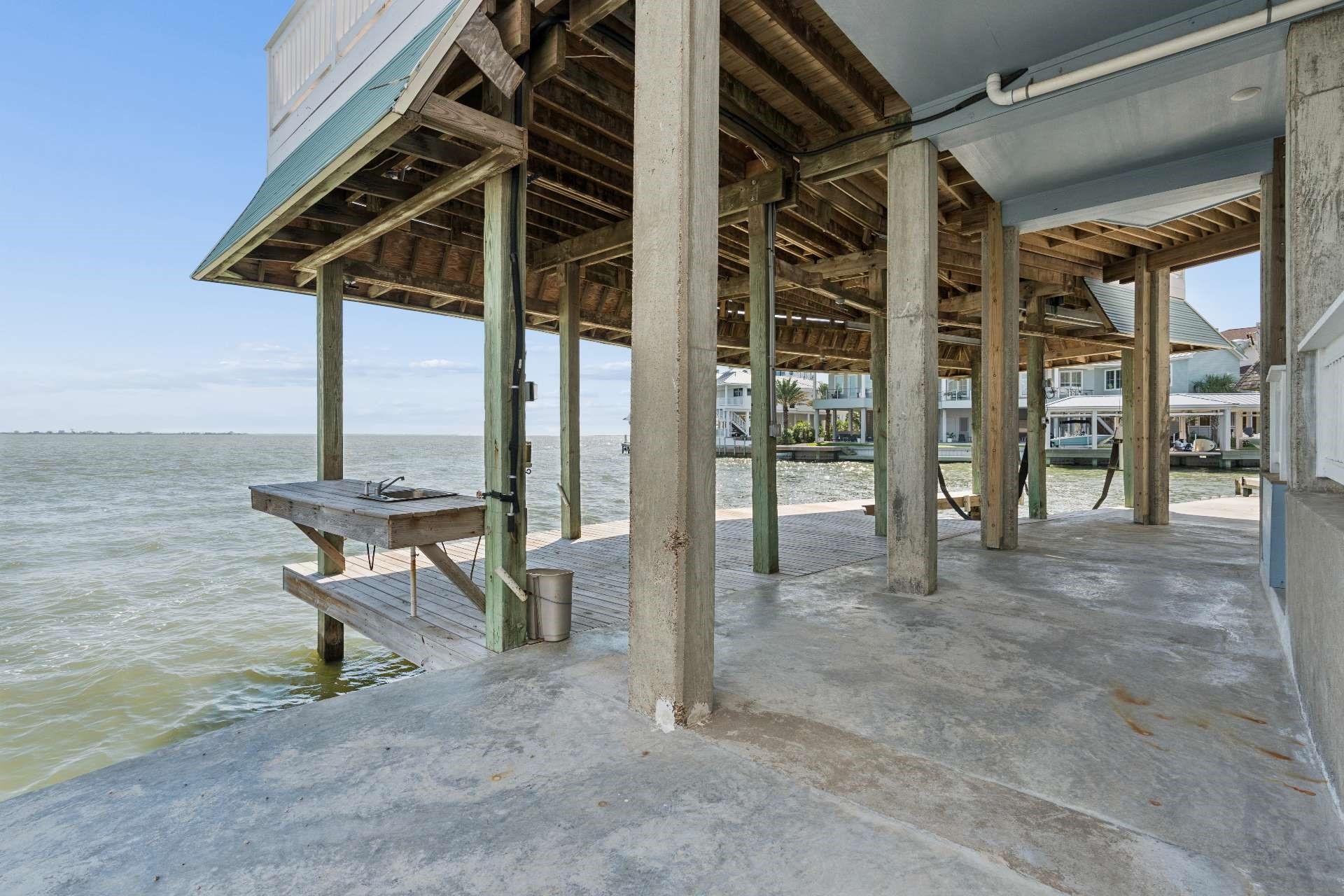 106 Quayside Drive Property Photo 37