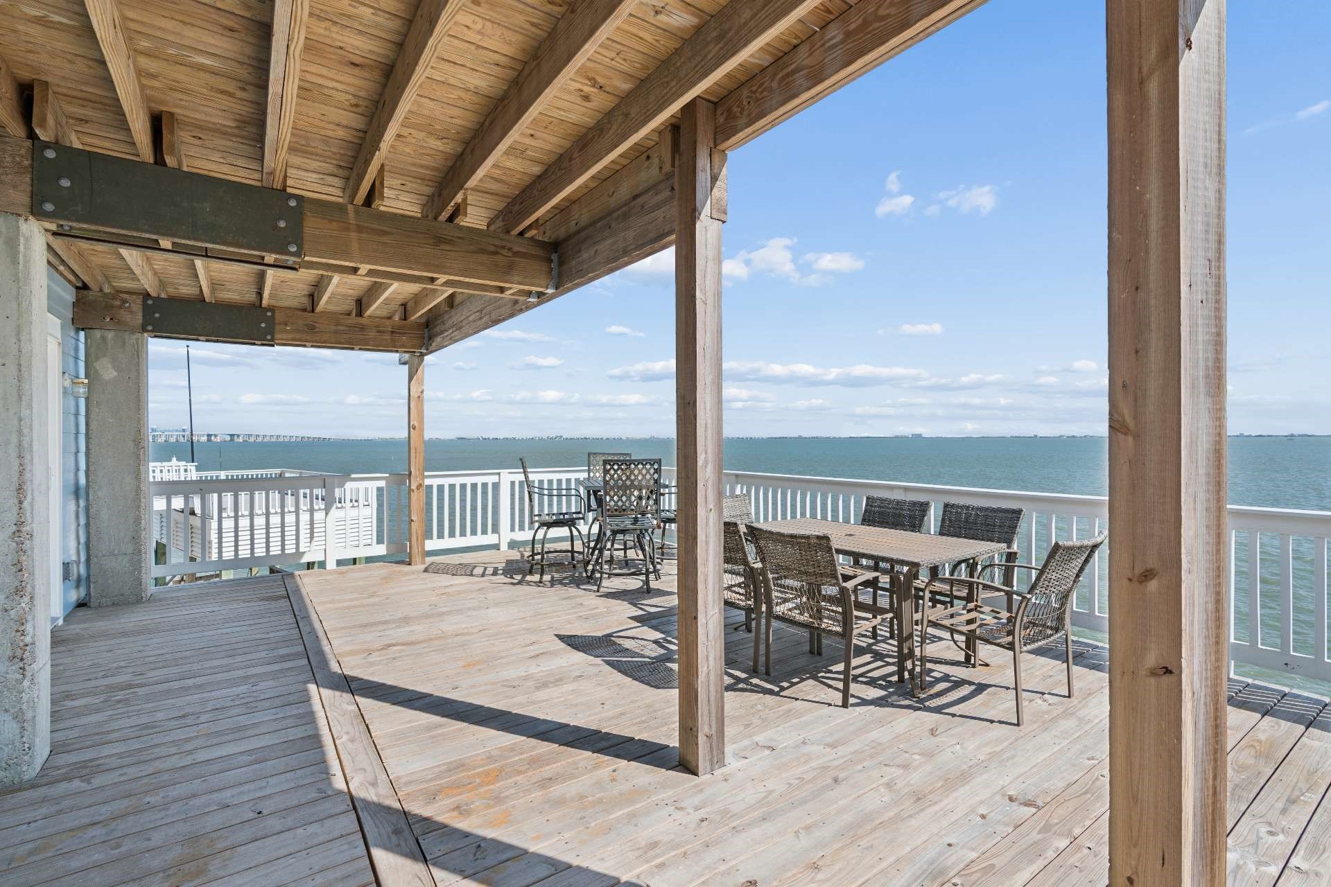 106 Quayside Drive Property Photo 42