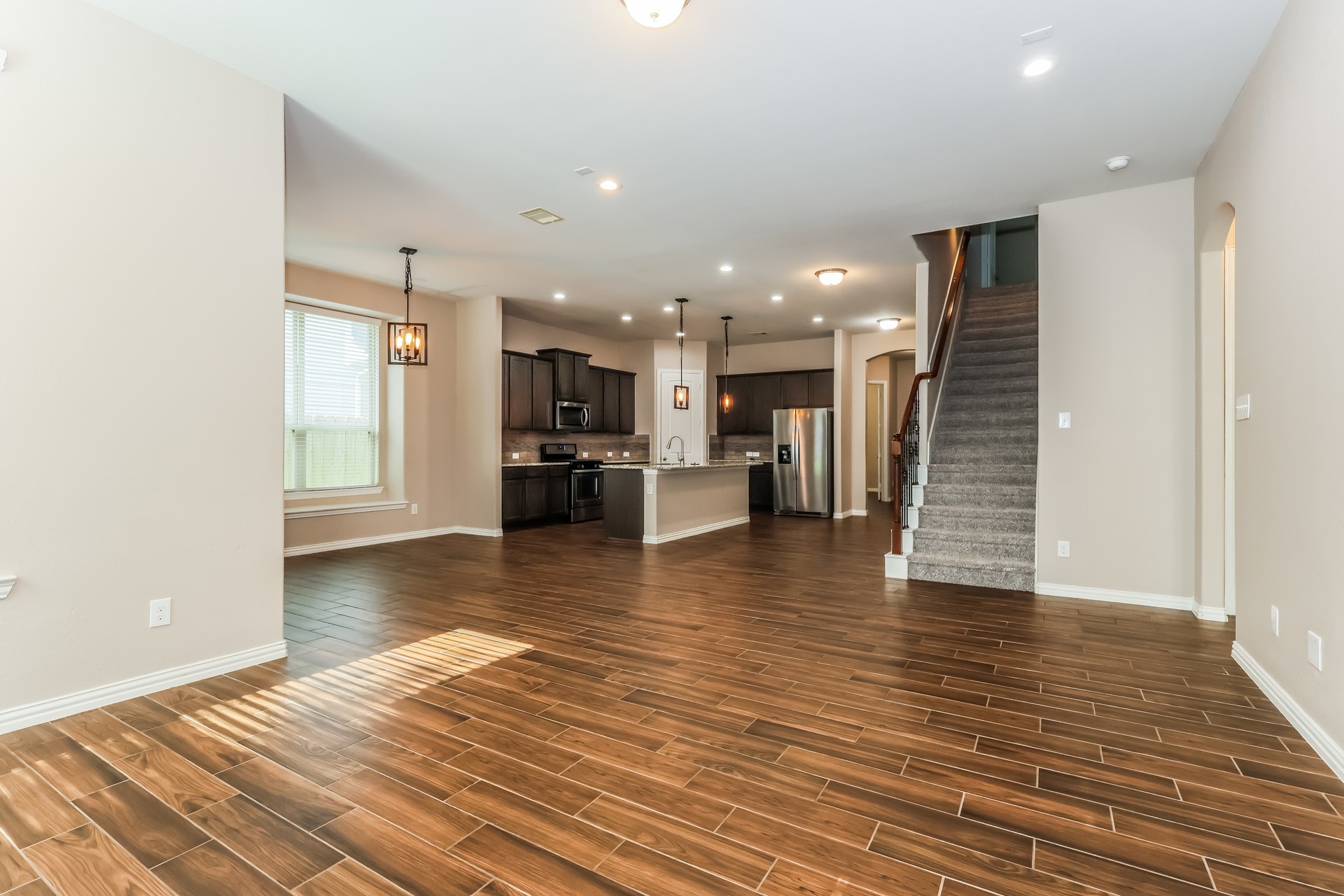 29546 Westhope Drive Property Photo 4
